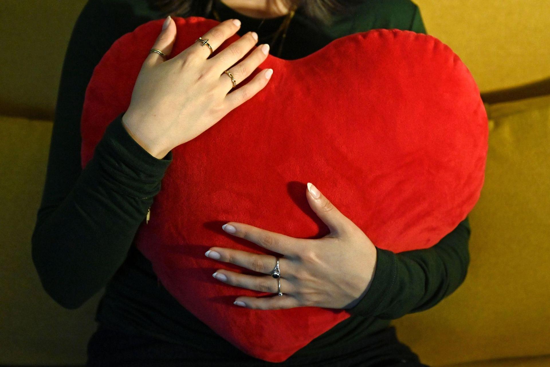 Für die Studie wurden Antworten von mehr als 17.000 jungen Menschen ausgewertet. (Bild: Elisa Schu/dpa)