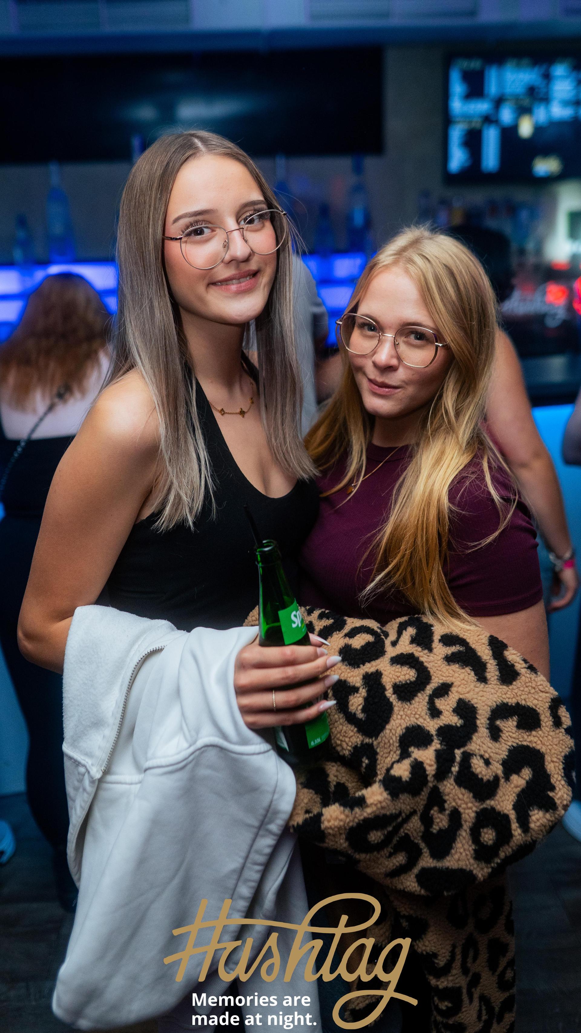 Die Partyfotos aus dem Hashtag am Freitag, 19. September. (Bild: Hannes Stock)