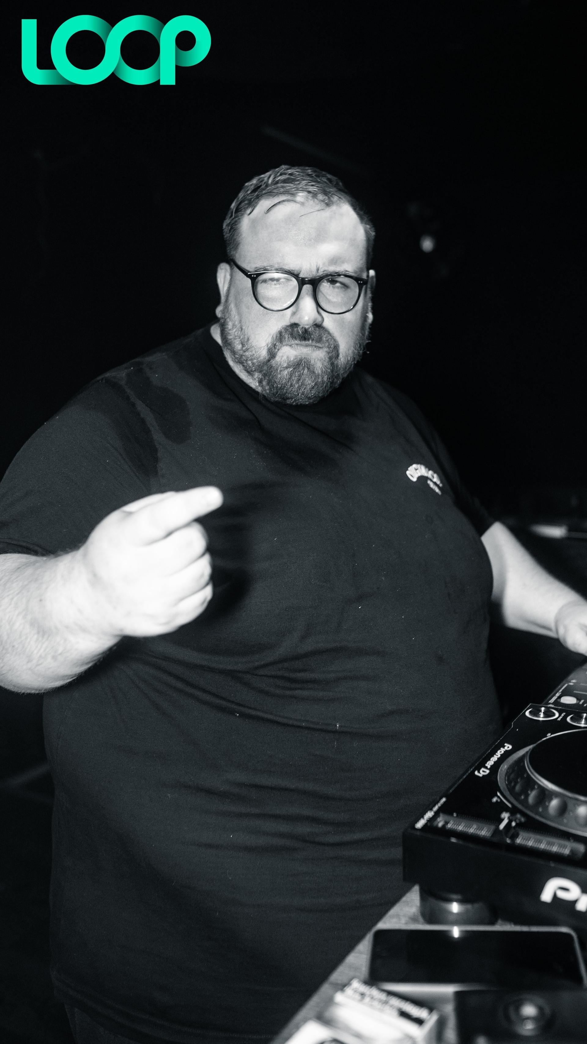 Die „School is out”-Party im Loop. (Bild: Hannes Stock)