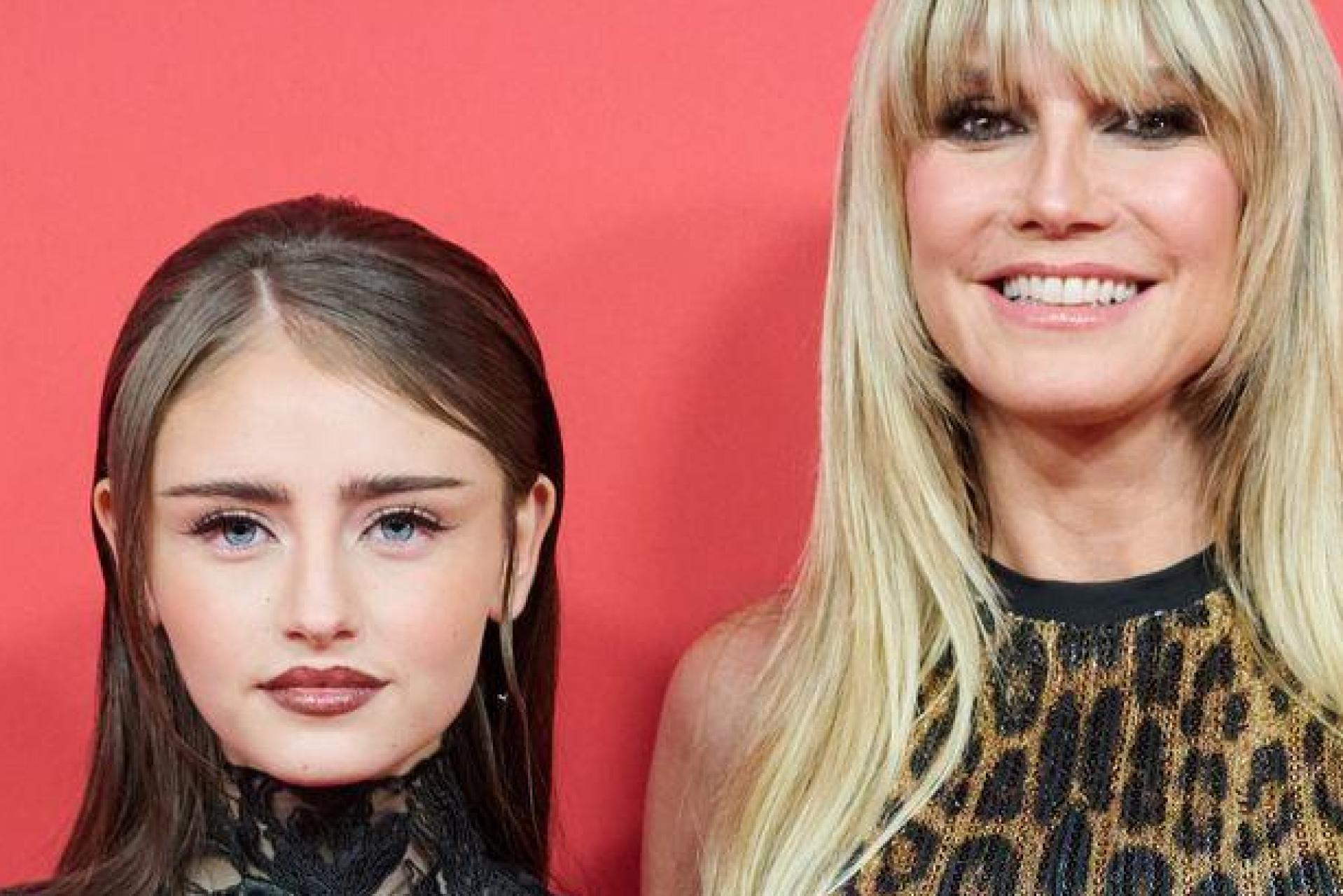 Heidi Klum steht neben ihrer Tochter Leni. (Archivbild) (Bild: Annette Riedl/dpa)