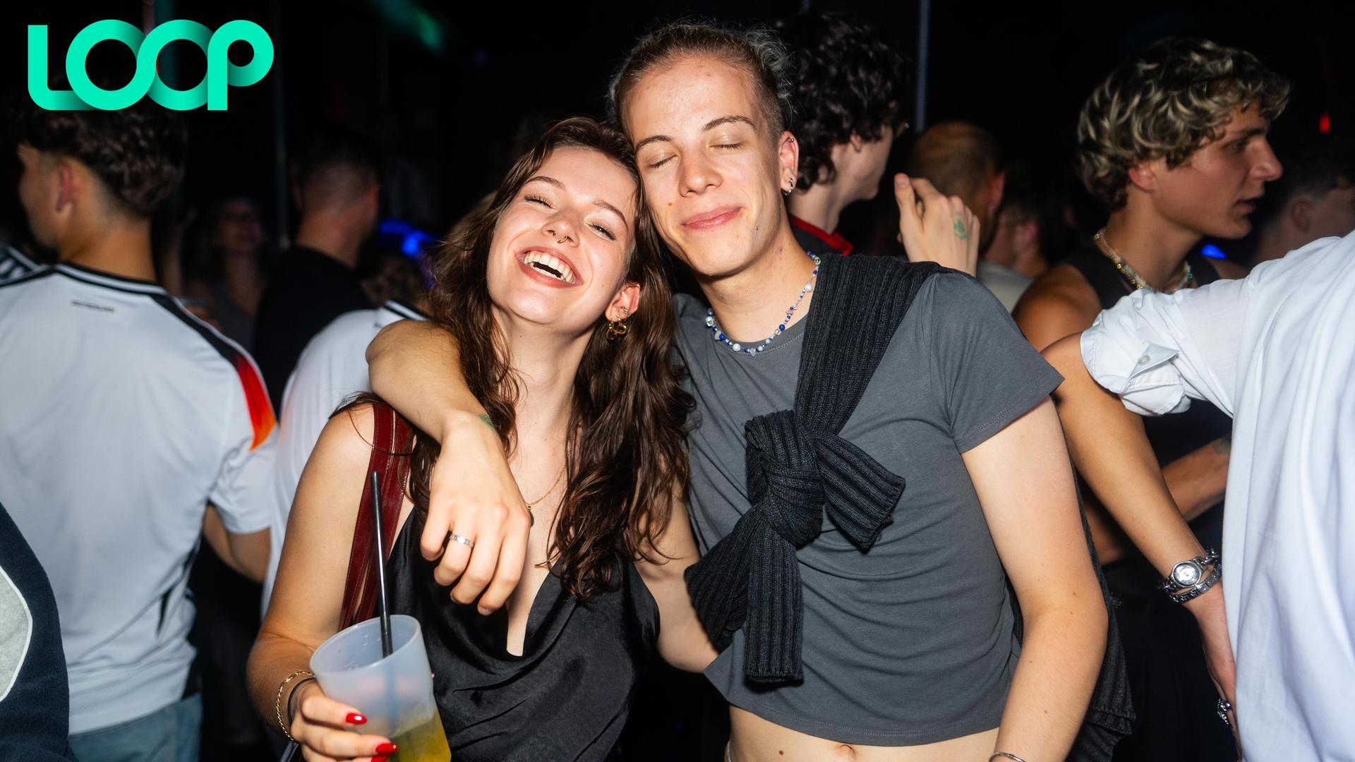 Die „School is out”-Party im Loop. (Bild: Hannes Stock)