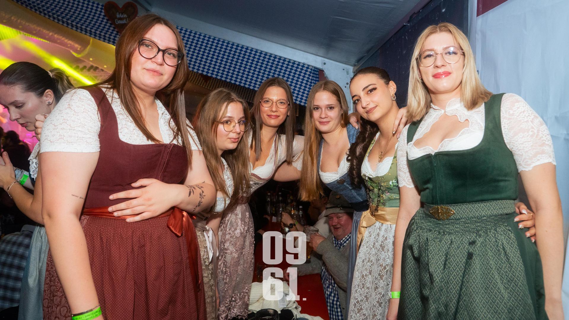 Die schönsten Eindrücke der Kirwa in Luhe am Freitag! (Bild: Hannes Stock)