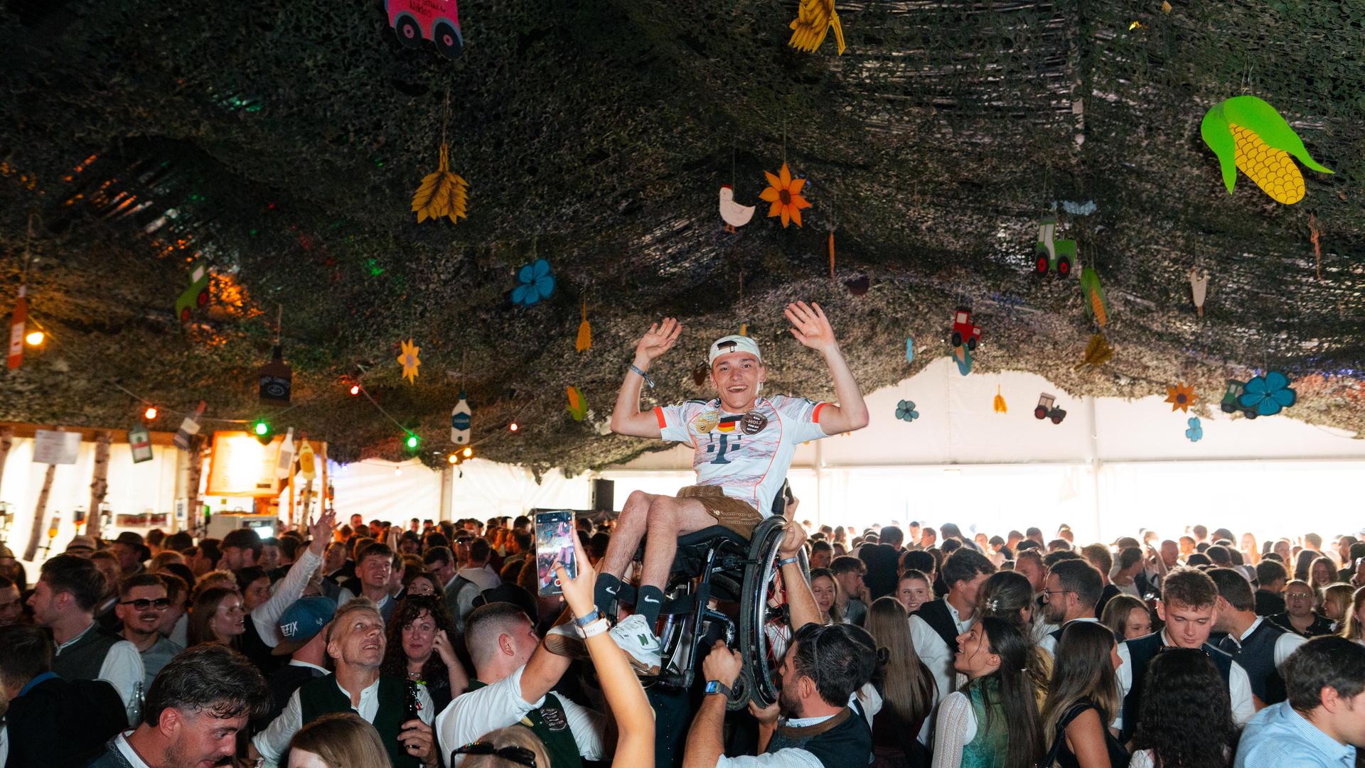 Das Finale der Kirwa in Floss. (Bild: Hannes Stock)