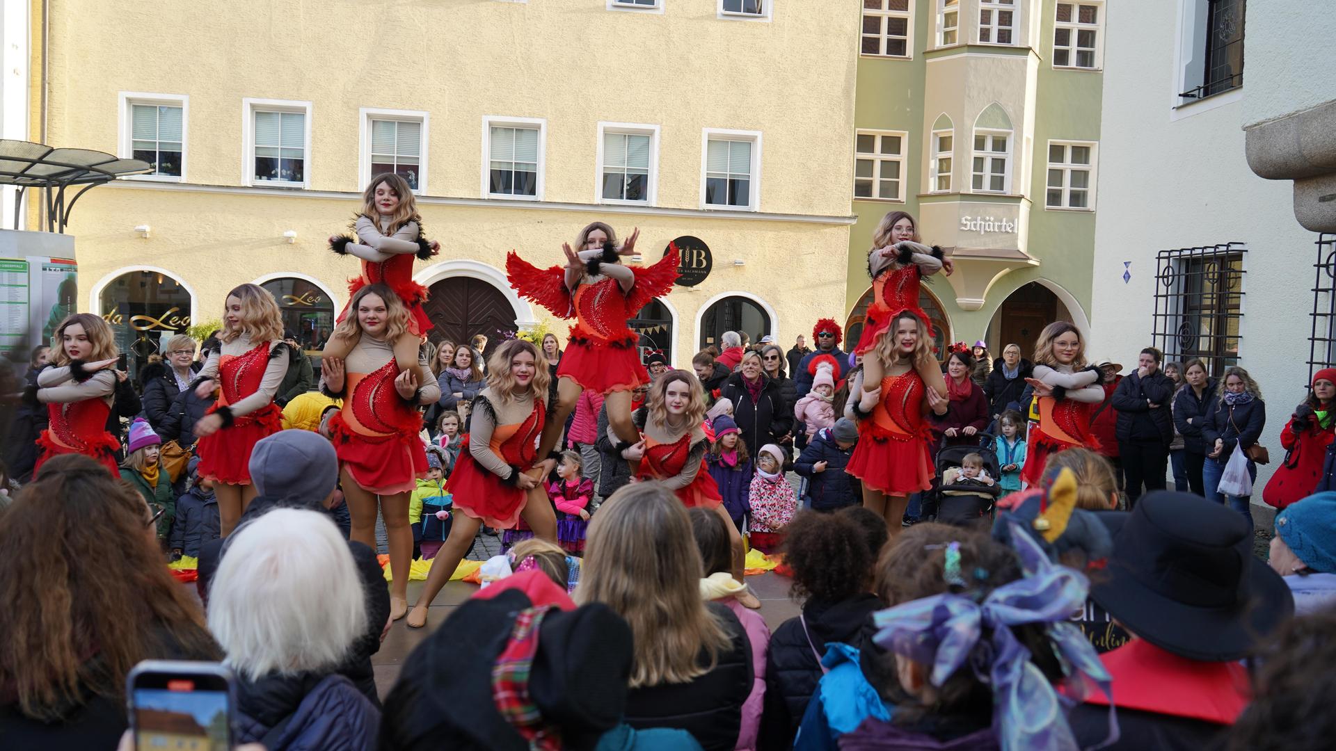 So war der Faschingskehraus 2024 in Weiden.  (Bild: mcl)