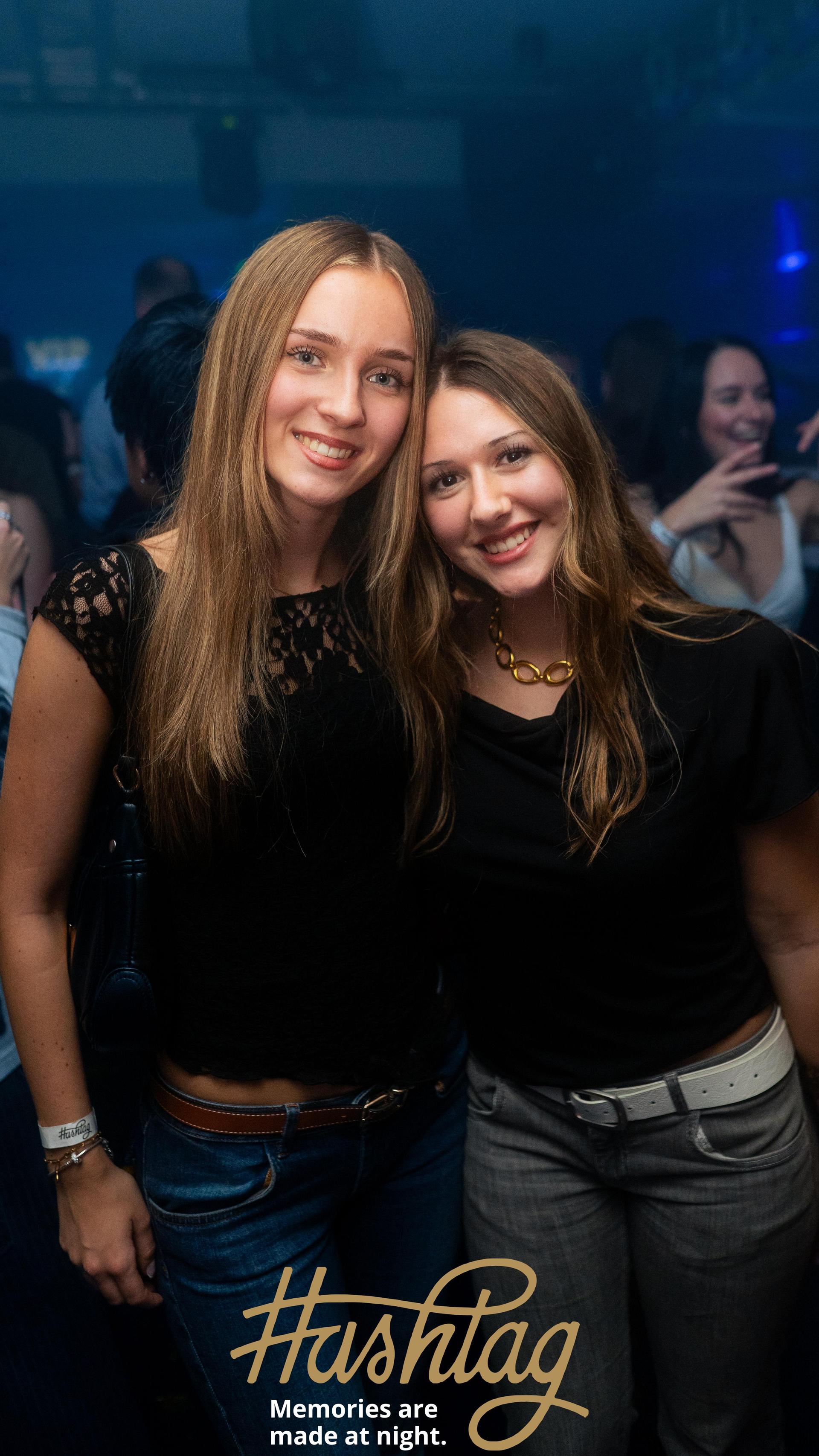 Am Dienstag wurde im Hashtag die Abgabe der Seminararbeiten gefeiert.  (Bild: Hannes Stock)