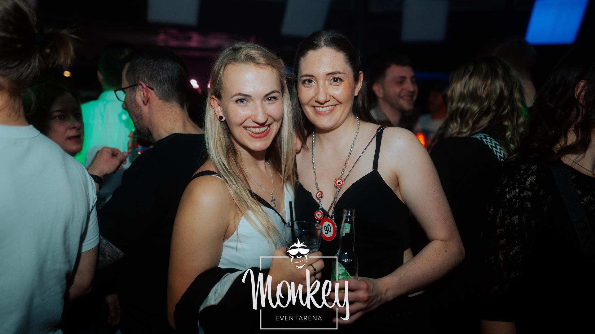 90er und 2000er im Monkey! (Bild: Sebastian Reiter)