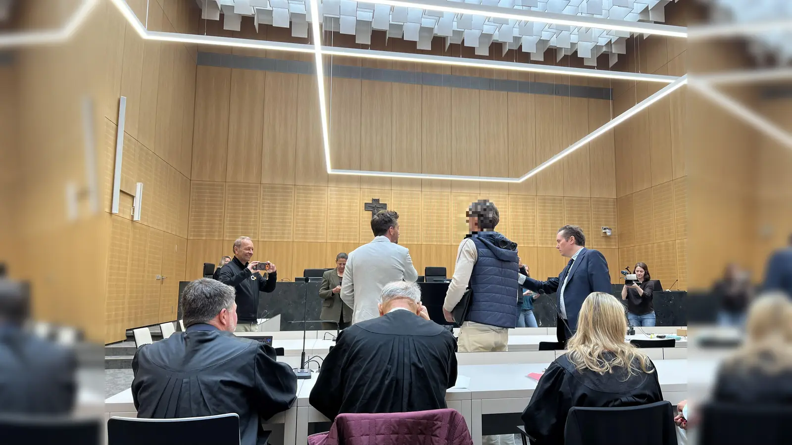 Der letzte Tage im Champagner-Prozess in Weiden. (Bild: juh)