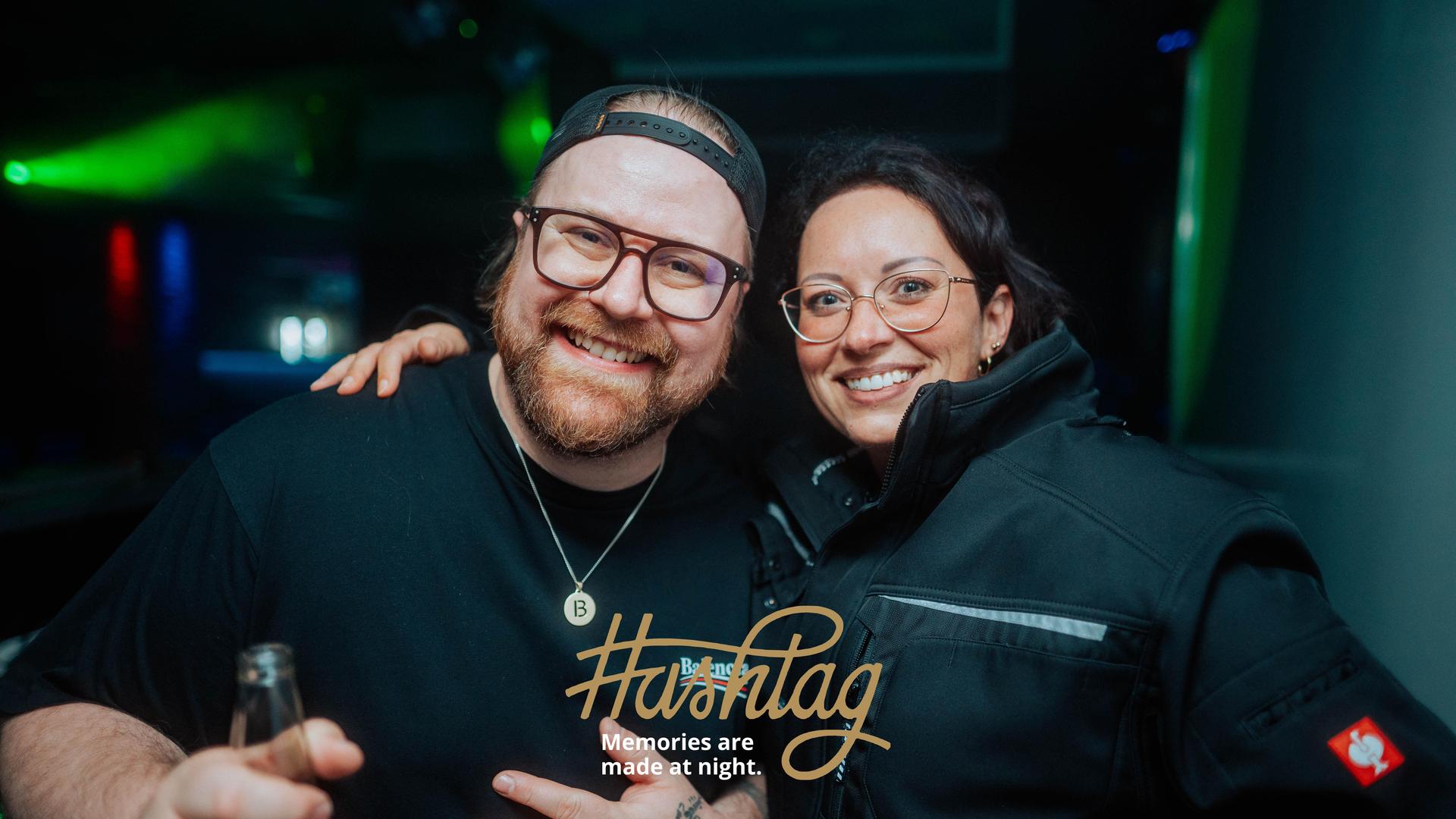 „Vorfeiertag = Vollgas” im Hashtag (Bild: Sebastian Reiter)