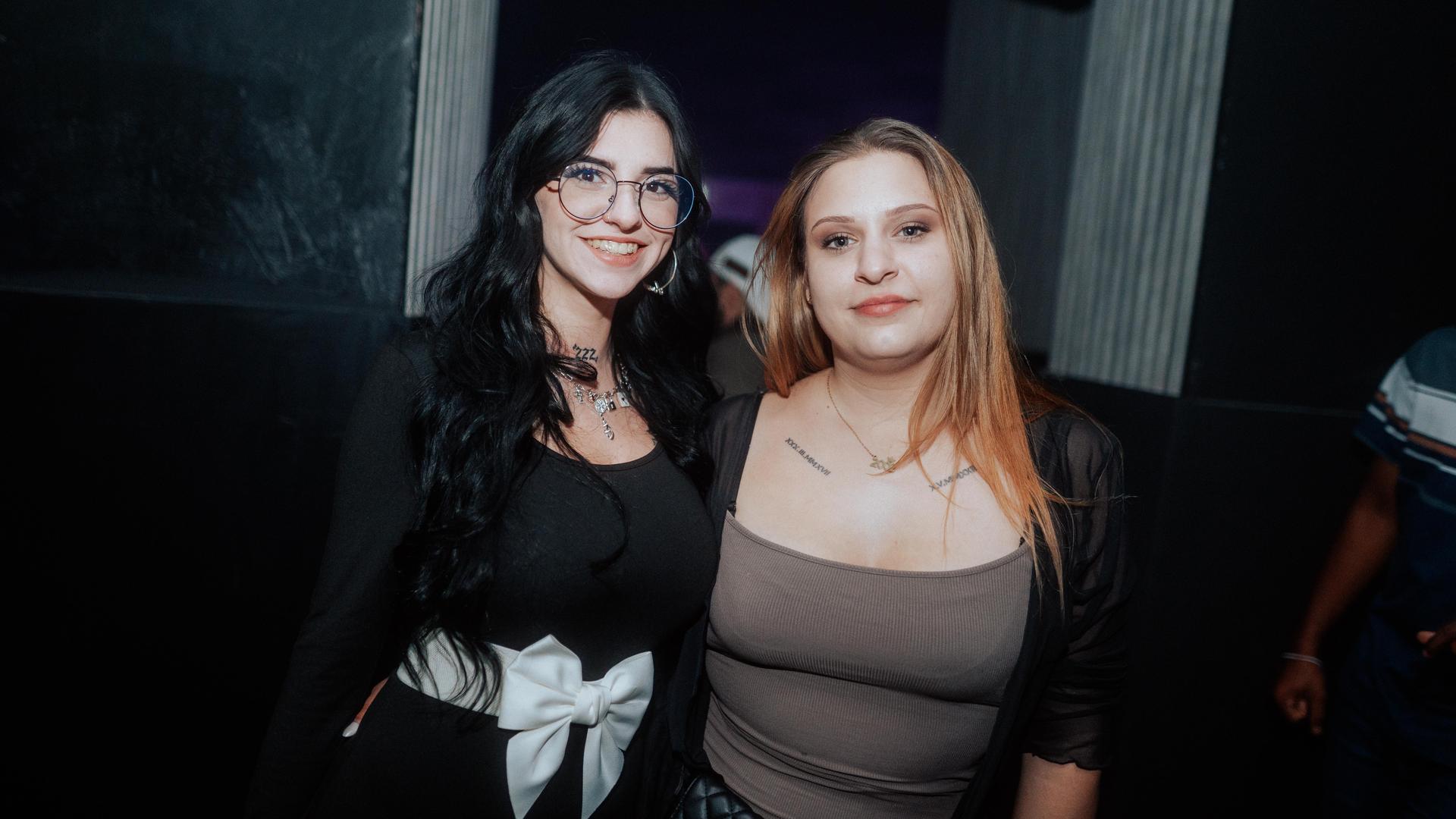 Die Opening Party im Nightlife bringt drei DJs, Beats, Drinks und Vibes.  (Bild: Sebastian Reiter)