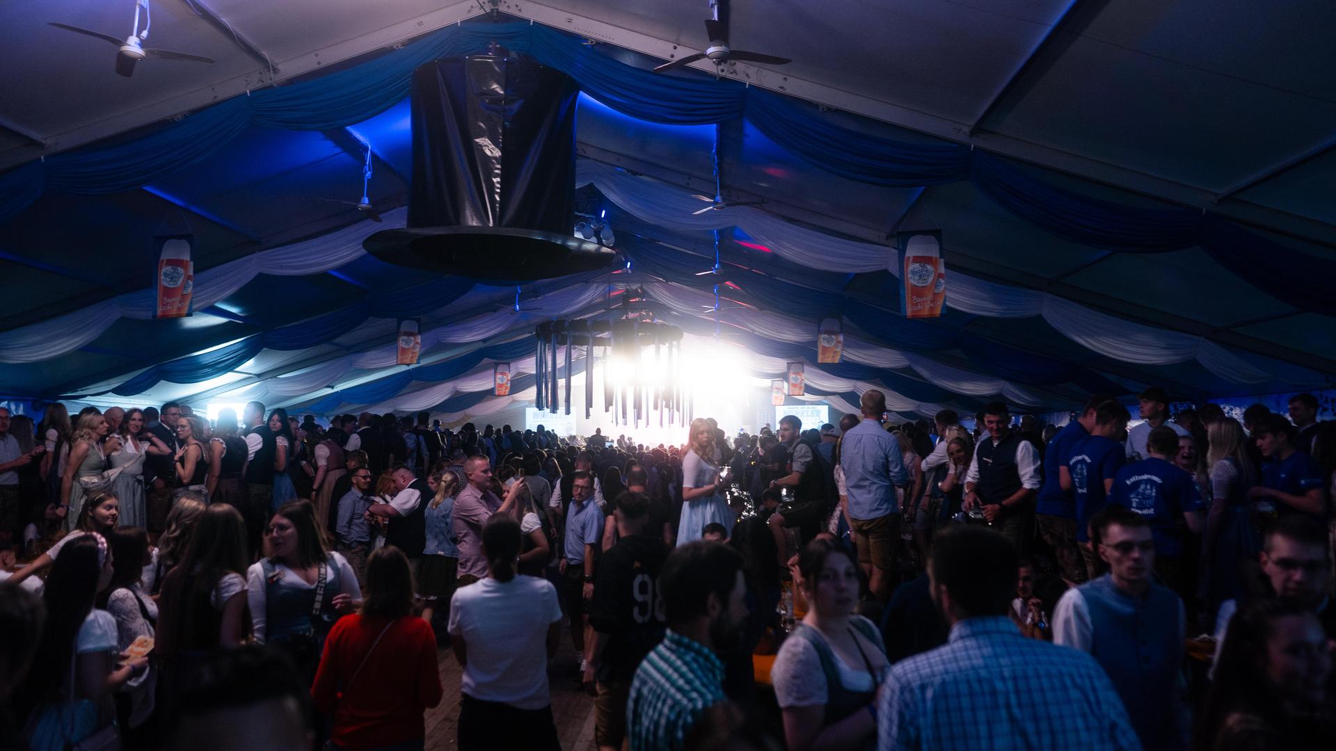 Die Bilder vom Freitagabend der Flosser Kirwa 2025 (Bild: Hannes Stock)