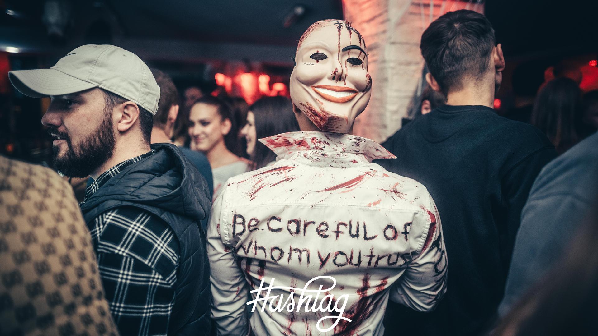 So lief Black Halloween im Hashtag in Weiden - unser Fotograf Sebastian Reiter war dabei. (Bild: Sebastian Reiter)