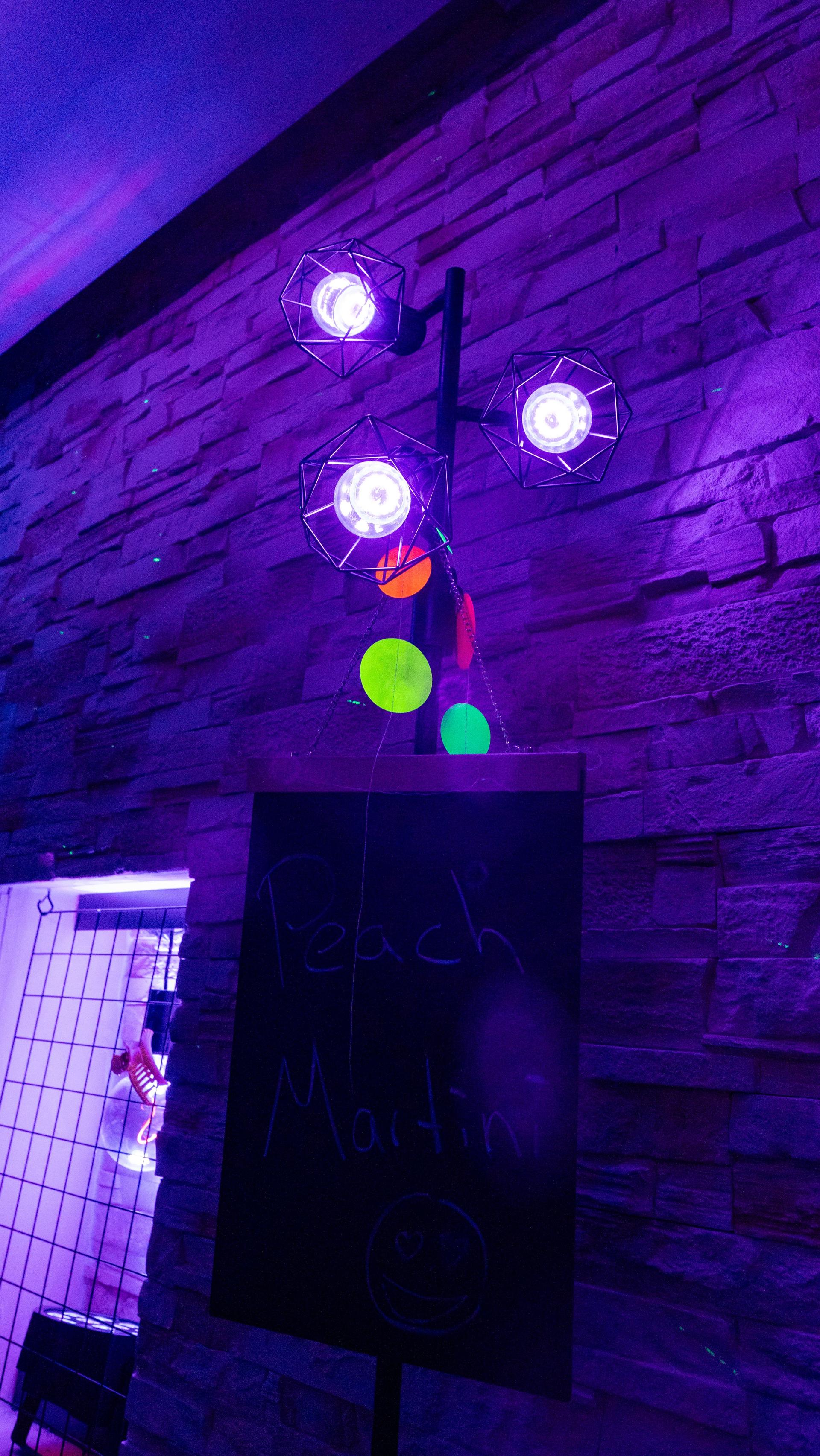 Am Freitag habt ihr beim Feiern in der SantoRino Bar ordentlich Gas gegeben. (Bild: Hannes Stock)