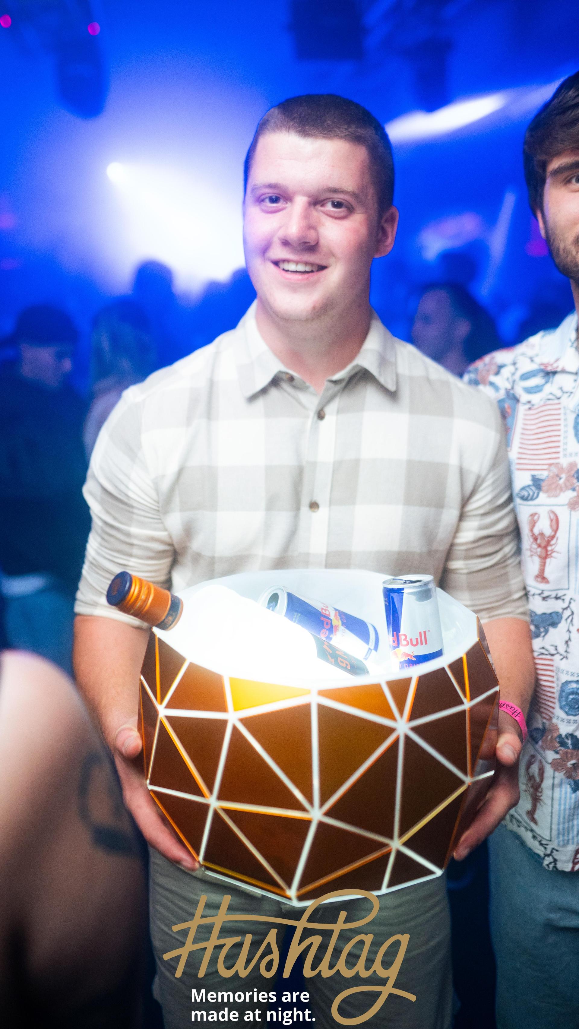 Die Partyfotos aus dem Hashtag am Freitag, 19. September. (Bild: Hannes Stock)