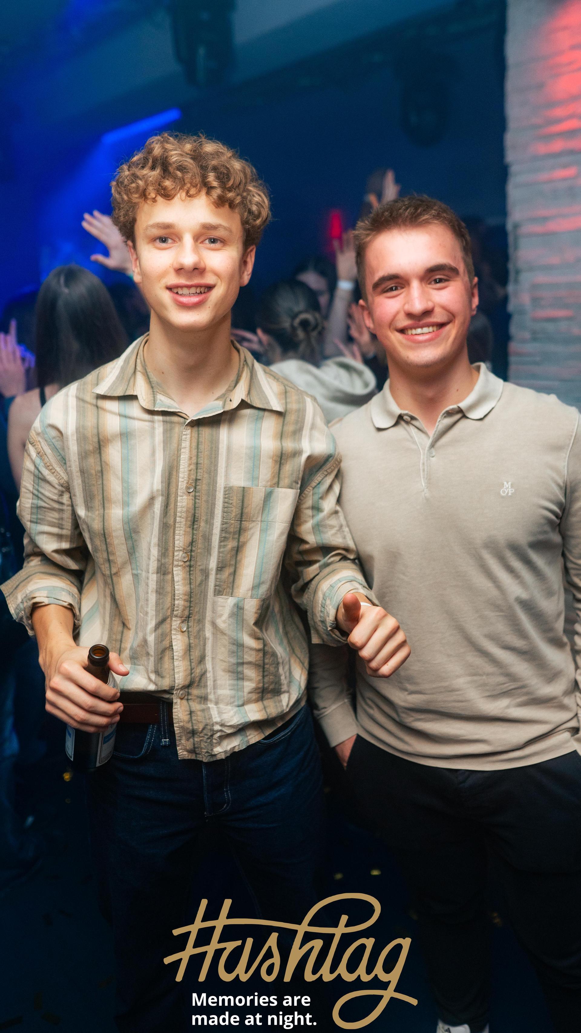 Am Dienstag wurde im Hashtag die Abgabe der Seminararbeiten gefeiert.  (Bild: Hannes Stock)