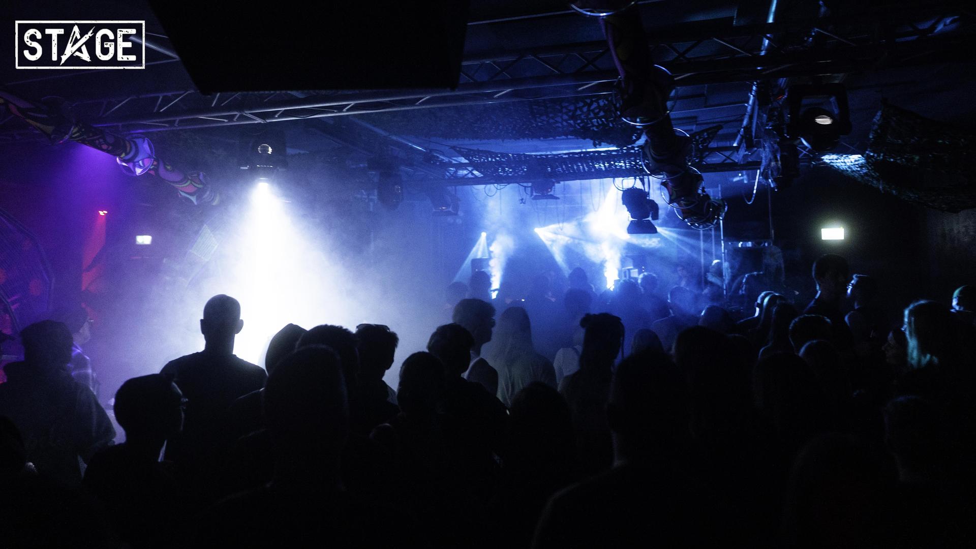 Die Fotos der „Schwitzkasten”-Party im Stage. (Bild: Hannes Stock)