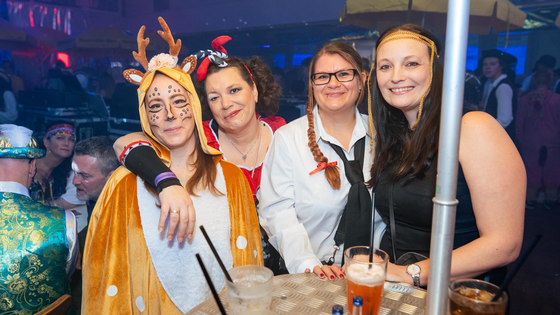Am Samstag lud der SC Luhe-Wildenau zum Sportlerball ins Naabtalhaus in Oberwildenau. (Bild: Hannes Stock)