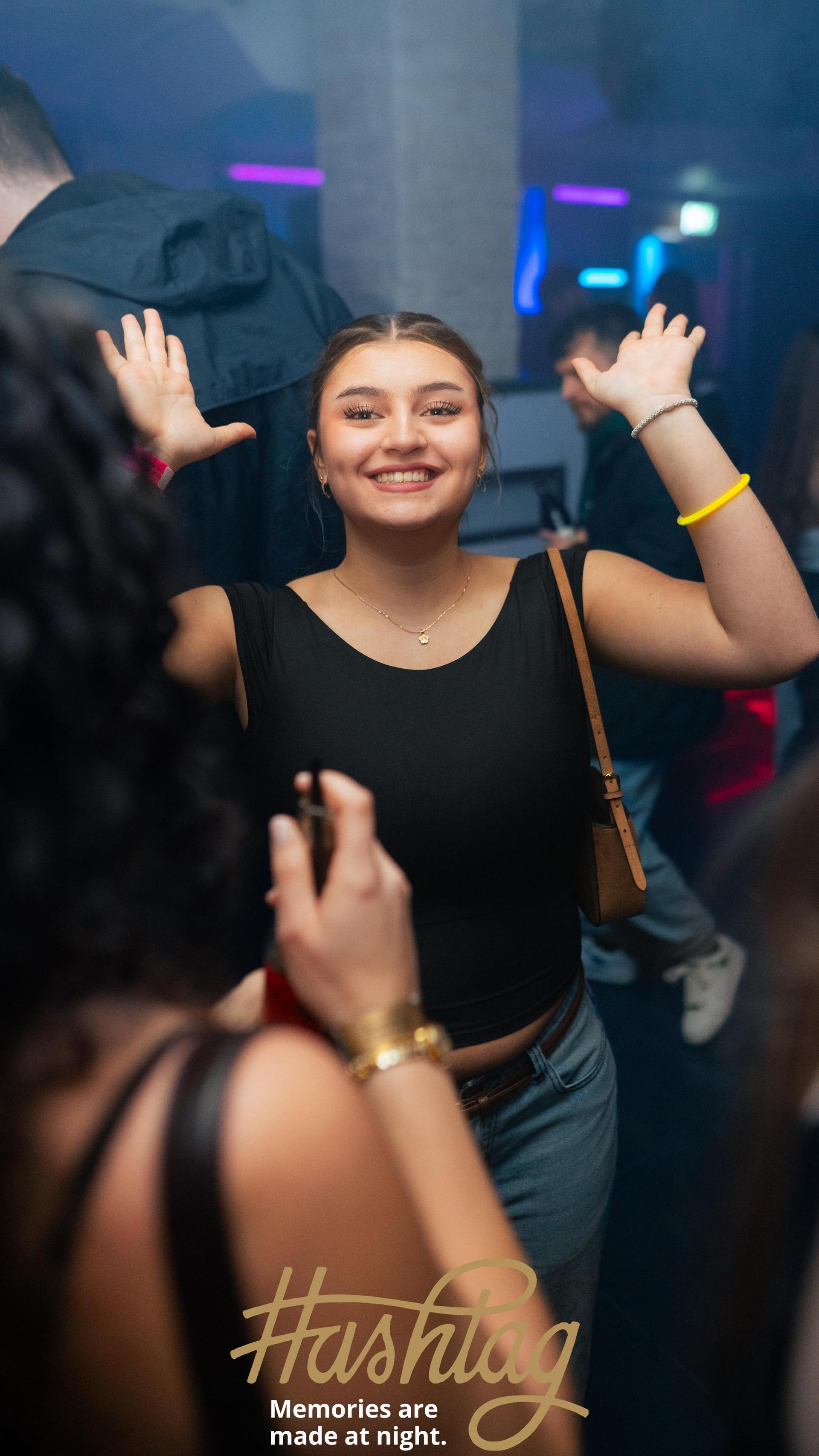 Am Freitag haben sich im Weidener Hashtag alle „SAINTS &amp; SINNERS” versammelt. (Bild: Hannes Stock)