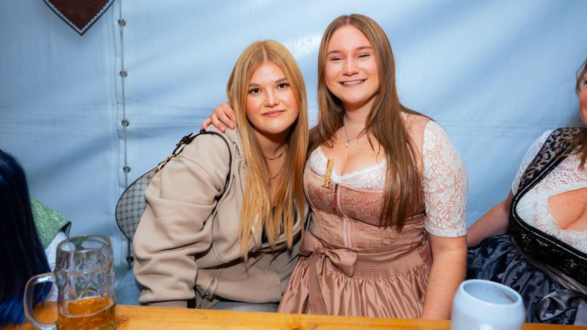 Unser Fotograf war für euch auf der Kirwa in Schwarzenbach. (Bild: Hannes Stock)