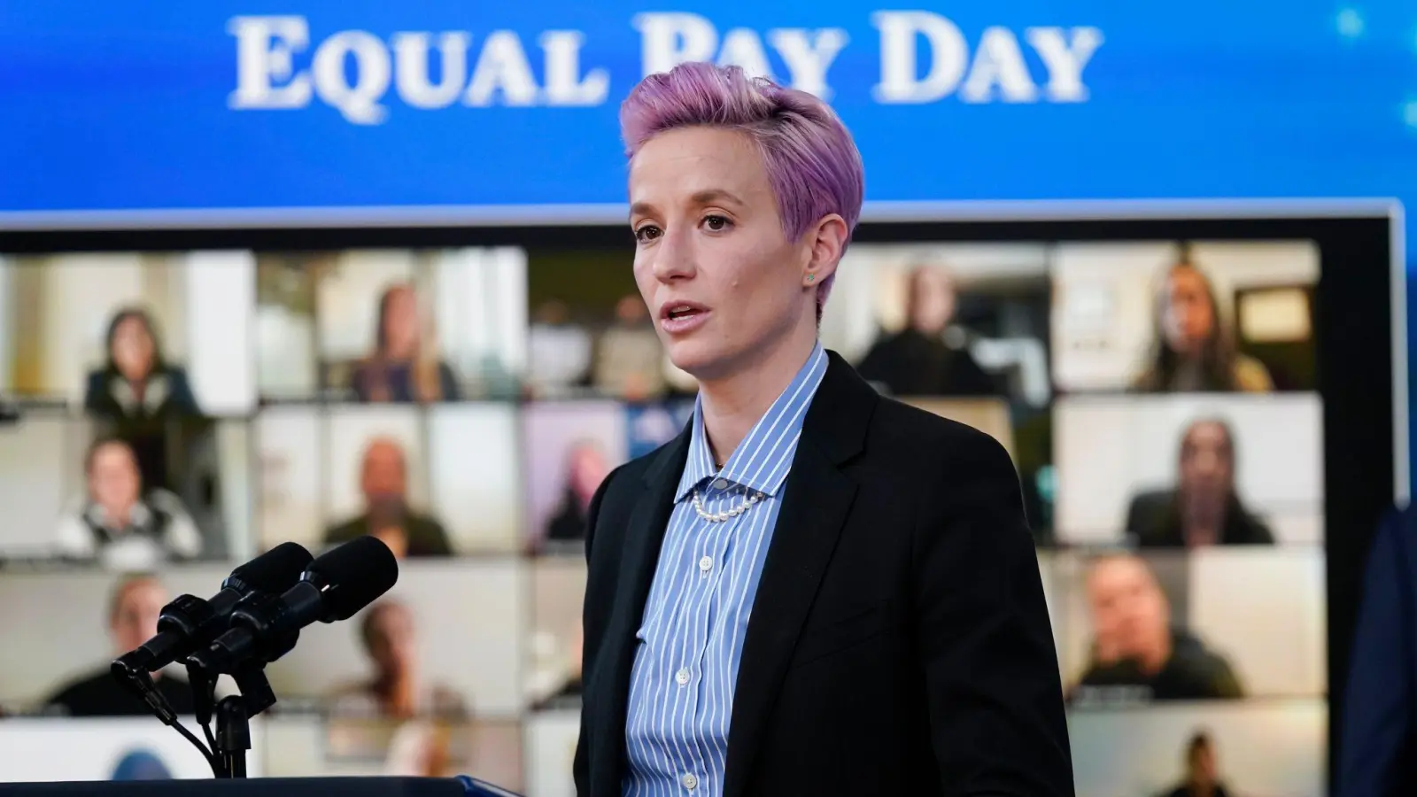 Die ehemalige US-Fußballerin Megan Rapinoe ist Vorreiterin im Kampf um Geschlechtergerechtigkeit.  (Bild: Evan Vucci/AP/dpa)