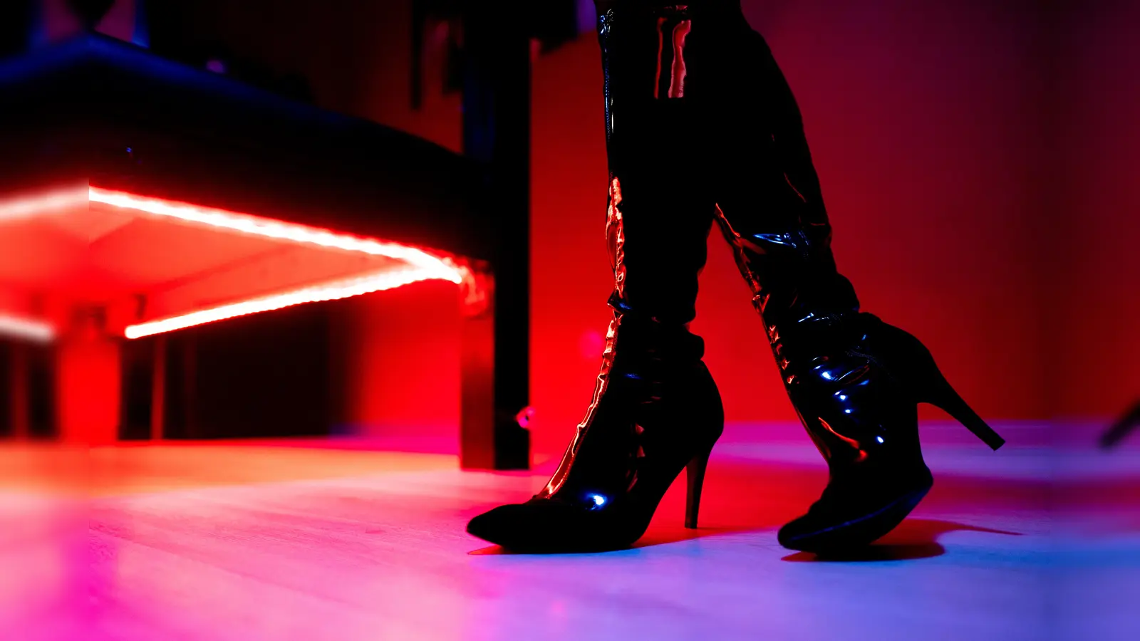 Ein Bußgeldverfahren wegen verbotener Prostitution hat die Polizei gegen eine Frau aus Nabburg eingeleitet. (Bild: Hauke-Christian Dittrich)