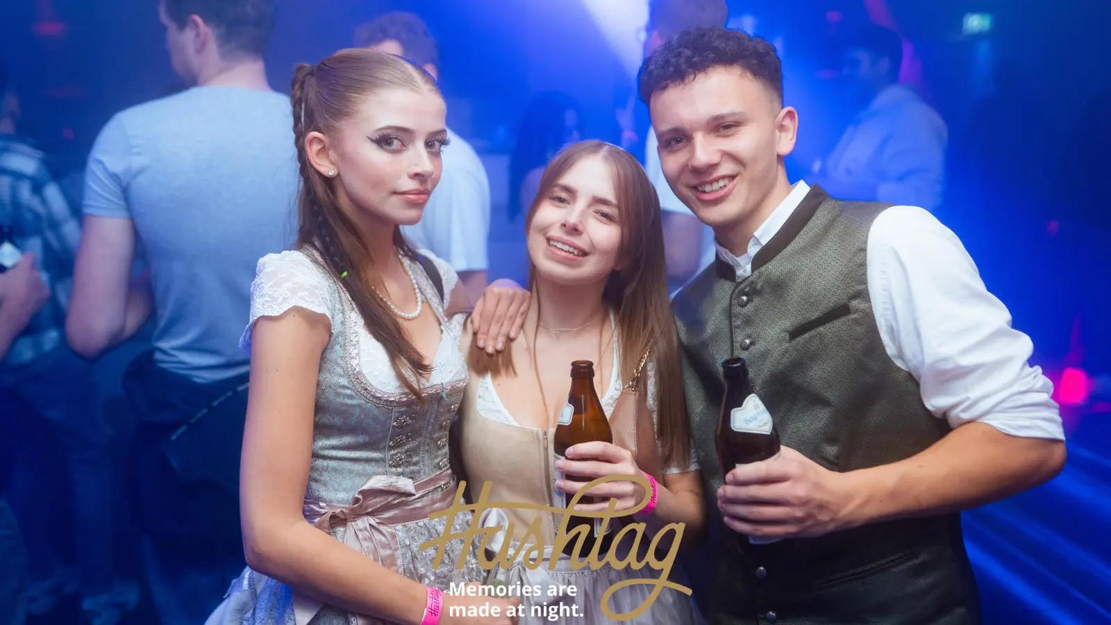 Die Partyfotos aus dem Hashtag am Freitag, 19. September. (Bild: Hannes Stock)