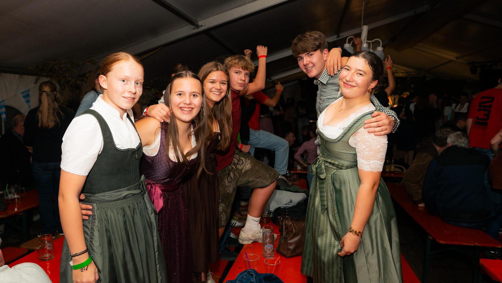 Die Highlights am Samstag bei der Kirchweih der DJK Weiden. (Bild: Hannes Stock)