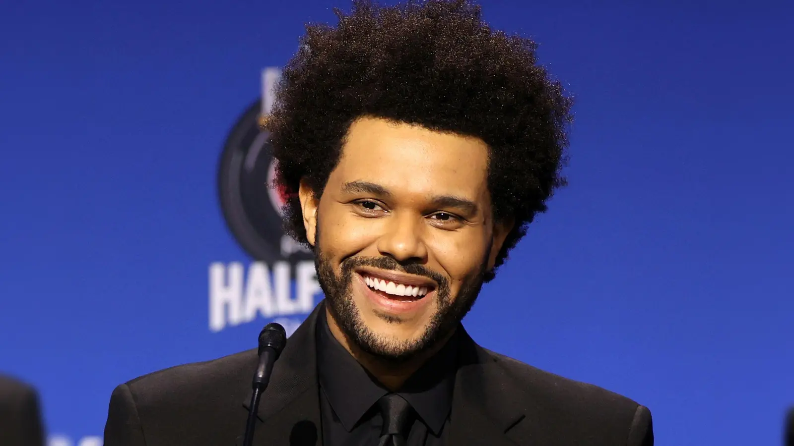 The Weeknd zeigt sich in seiner ersten Spielfilm-Hauptrolle. (Archivbild)  (Bild: Perry Knotts/NFL/AP/dpa)