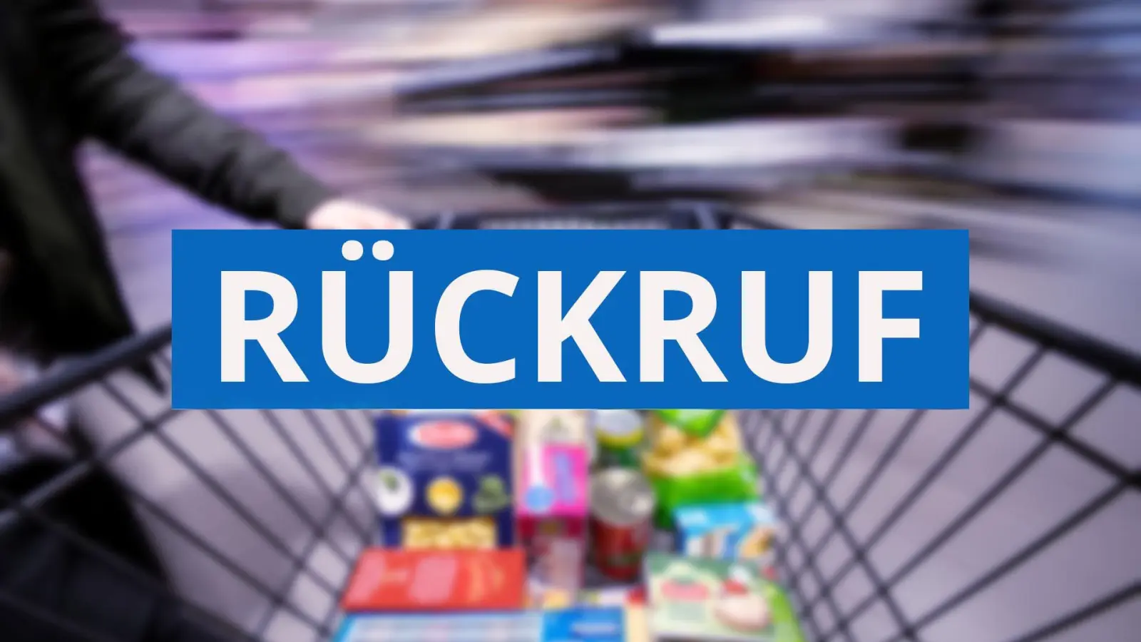 Nach einem Salmonellenfall sorgt nun ein STEC-Bakterienfund für einen weiteren Rückruf von Zwiebelmettwurst bei Penny.  (Bild: Fabian Sommer/dpa)