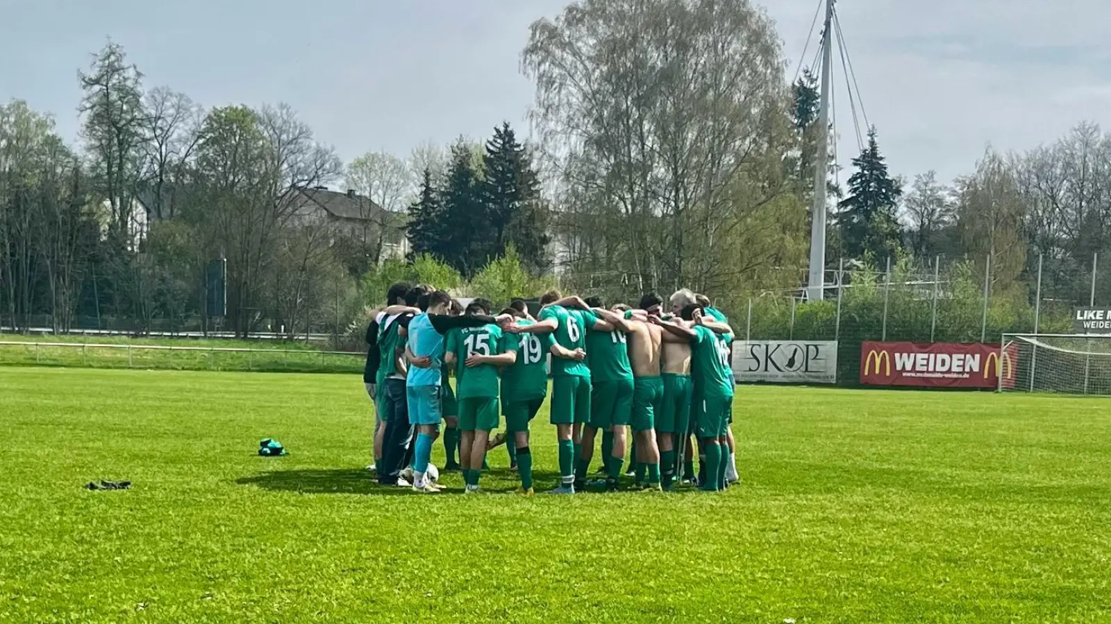 Die U19 des FC Weiden-Ost. (Bild: Herbie Sciotto)