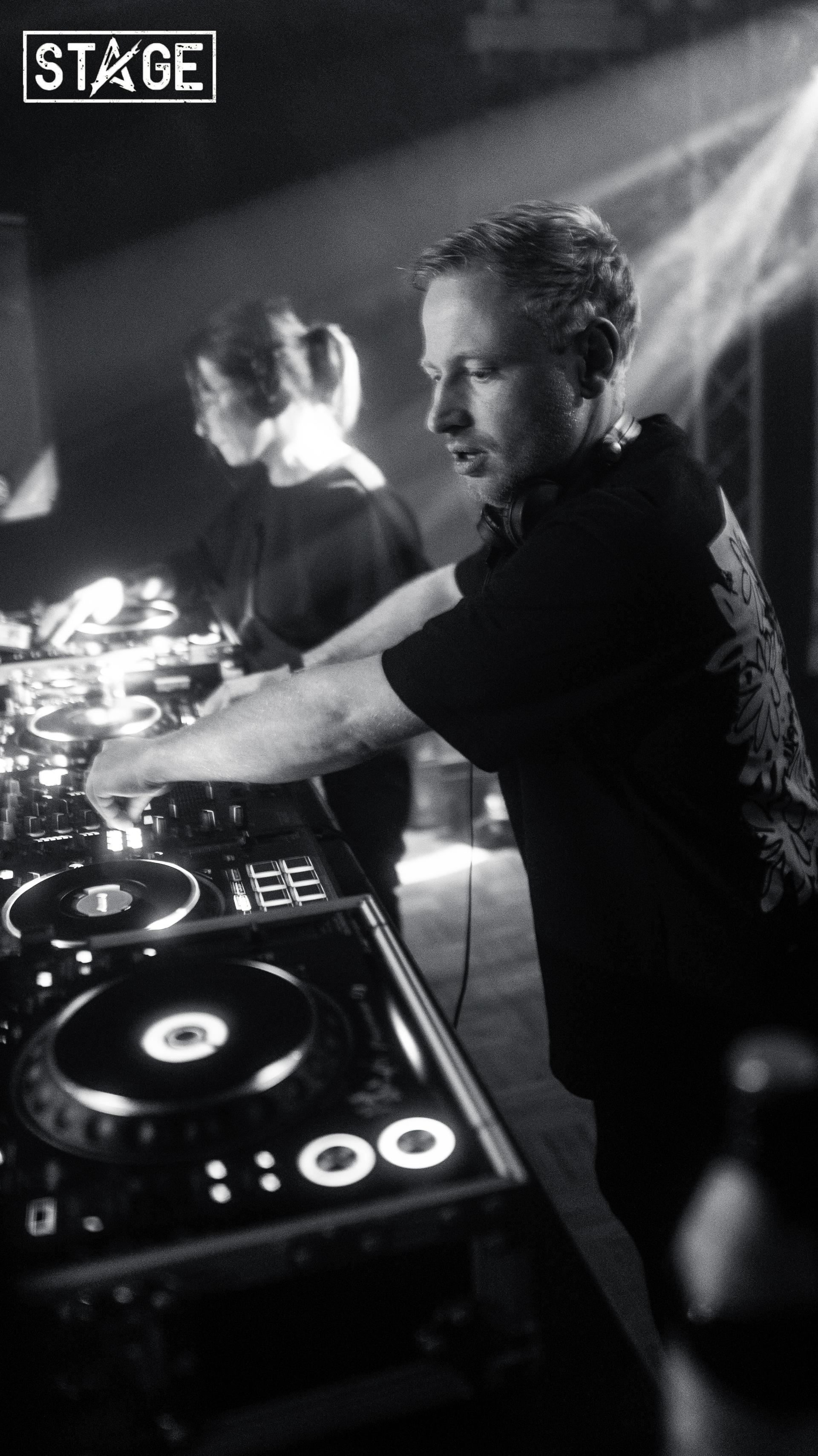 Die Fotos der „Schwitzkasten”-Party im Stage. (Bild: Hannes Stock)