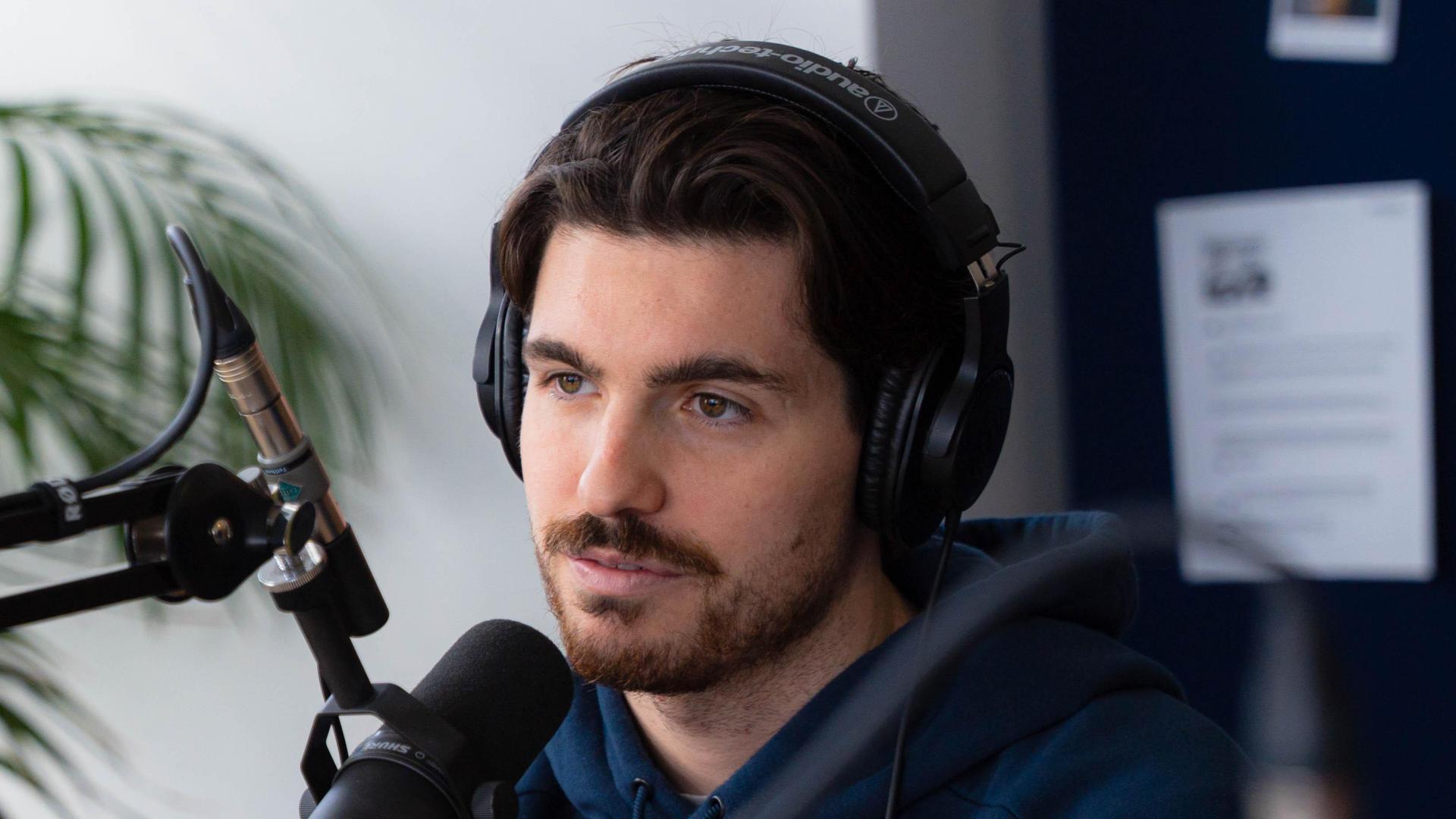 Blue-Devils-Neuzugang Alex-Olivier Voyer war zu Gast in der neuen Folge des Podcasts „Powerplay”. (Bild: Noah Wegmüller-Kocher)