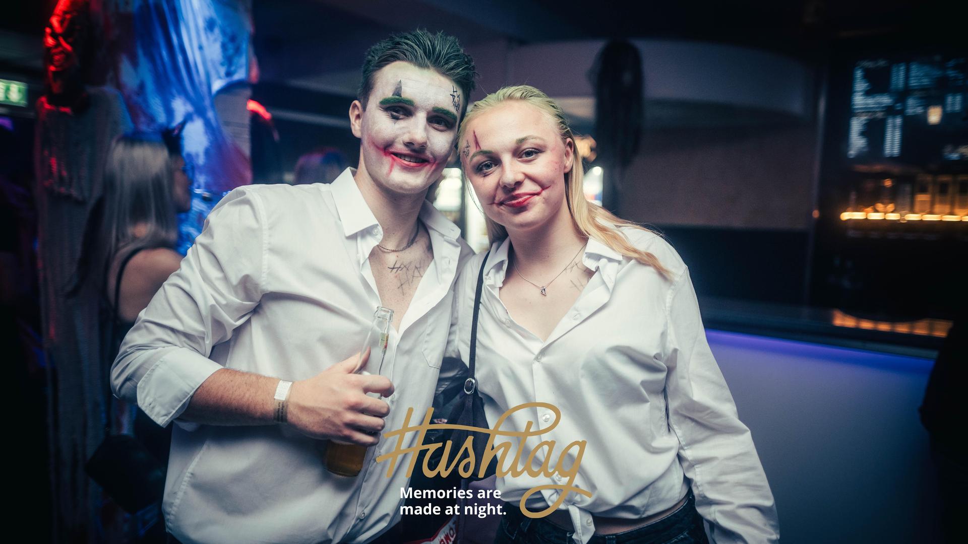 Halloween-Party im Hashtag.  (Bild: Sebastian Reiter)