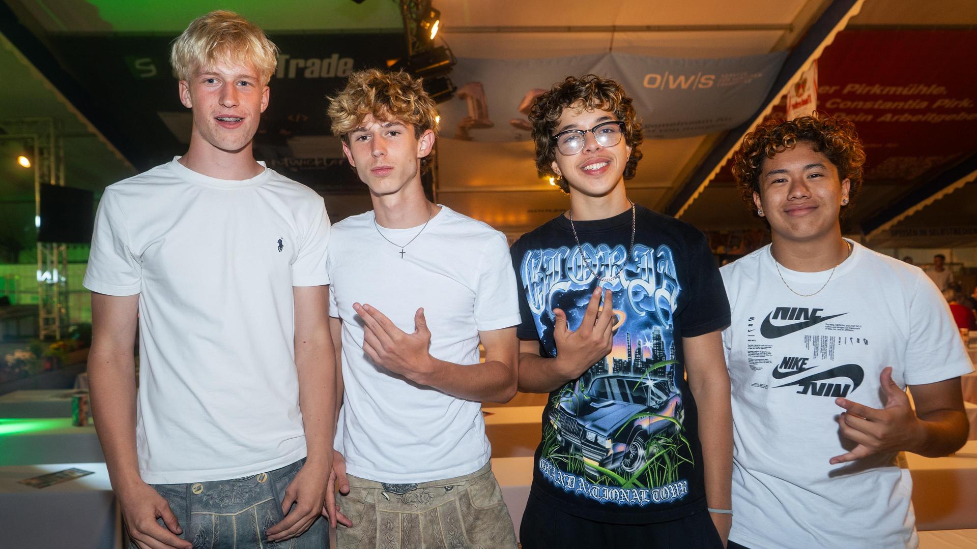 Der Sonntag auf dem Weidener Volksfest.  (Bild: Hanns Stock)