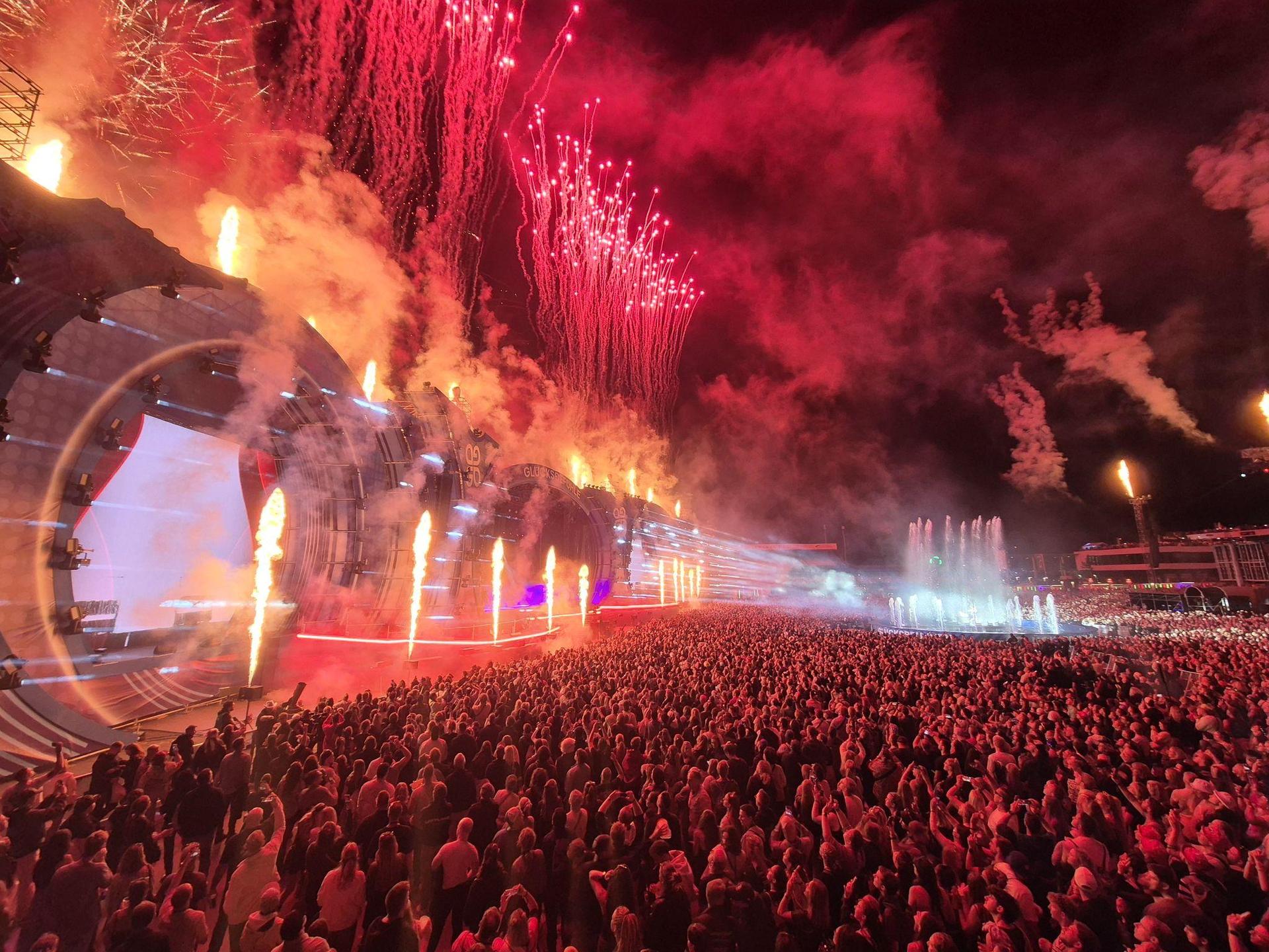 Die Festival-Saison ist schon gestartet und die Musikbranche setzt viele Hoffnungen in sie. (Archivbild) (Archivbild: Sascha Thelen/dpa)