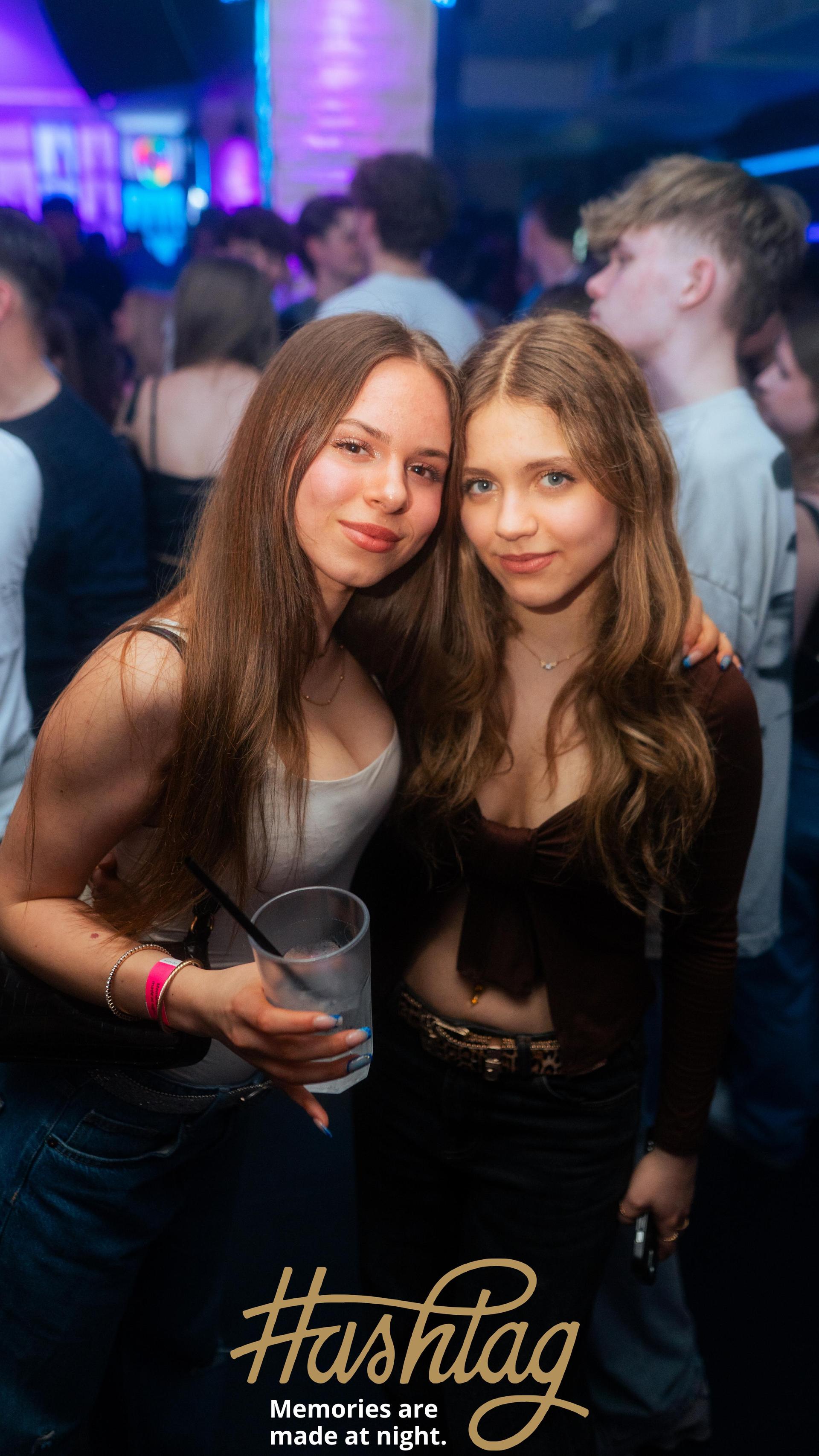 Ihr habt am Freitag bei der Social-Media-Party im Hashtag ordentlich gefeiert. Das sind die Bilder des Abends. (Bild: Hannes Stock)