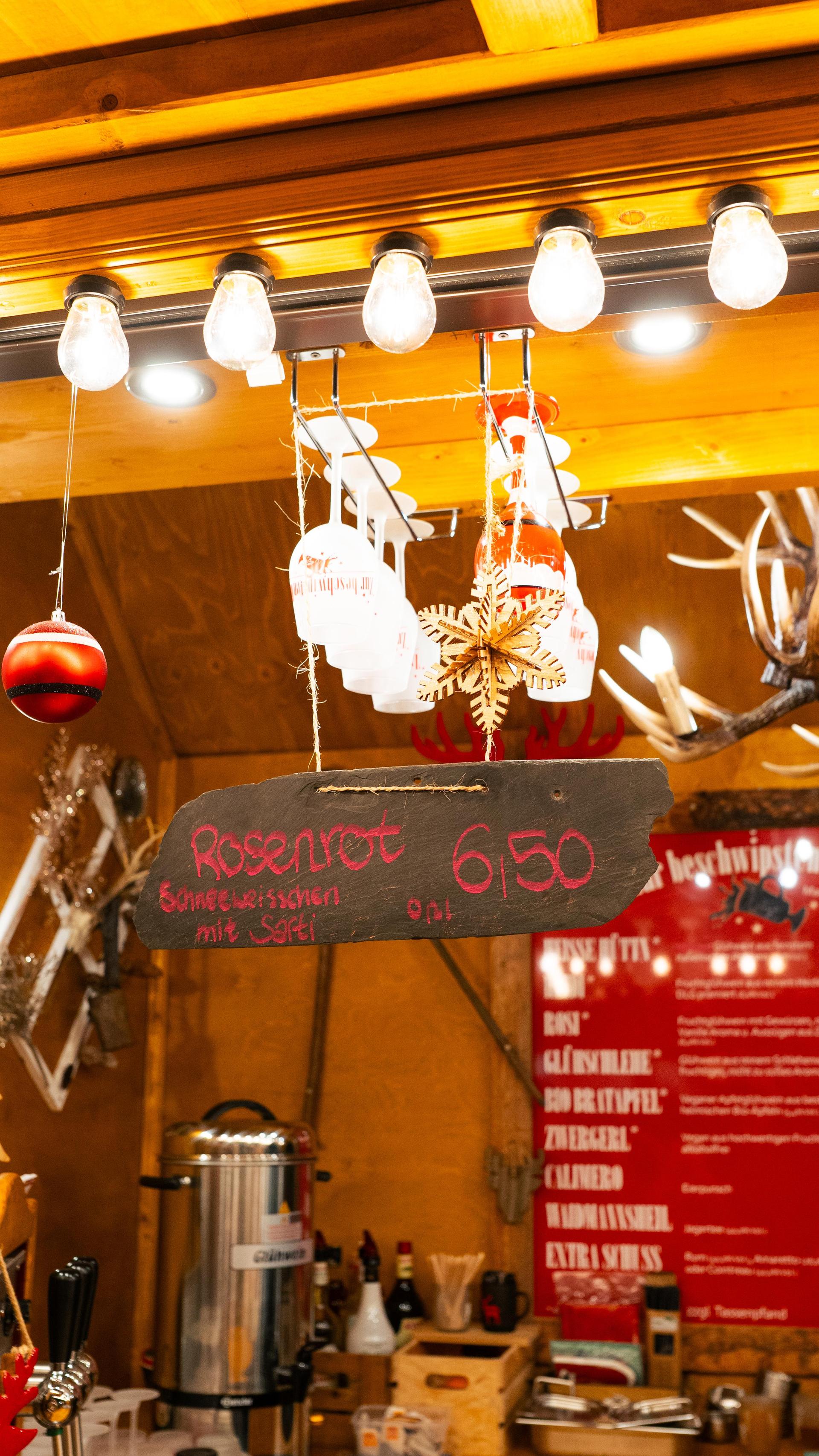 In Weiden war am Samstag auf dem Weihnachtsmarkt einiges los. (Bild: Hannes Stock)