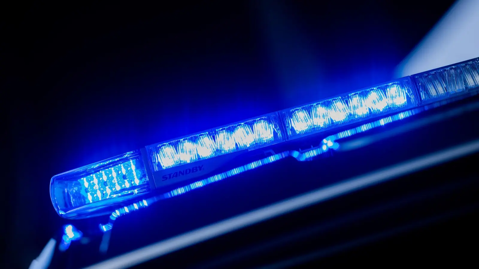 Ein betrunkener Pedelec-Fahrer ist in Weiden vor den Augen der Polizei gestürzt.. (Symbolbild: Rolf Vennenbernd/dpa)
