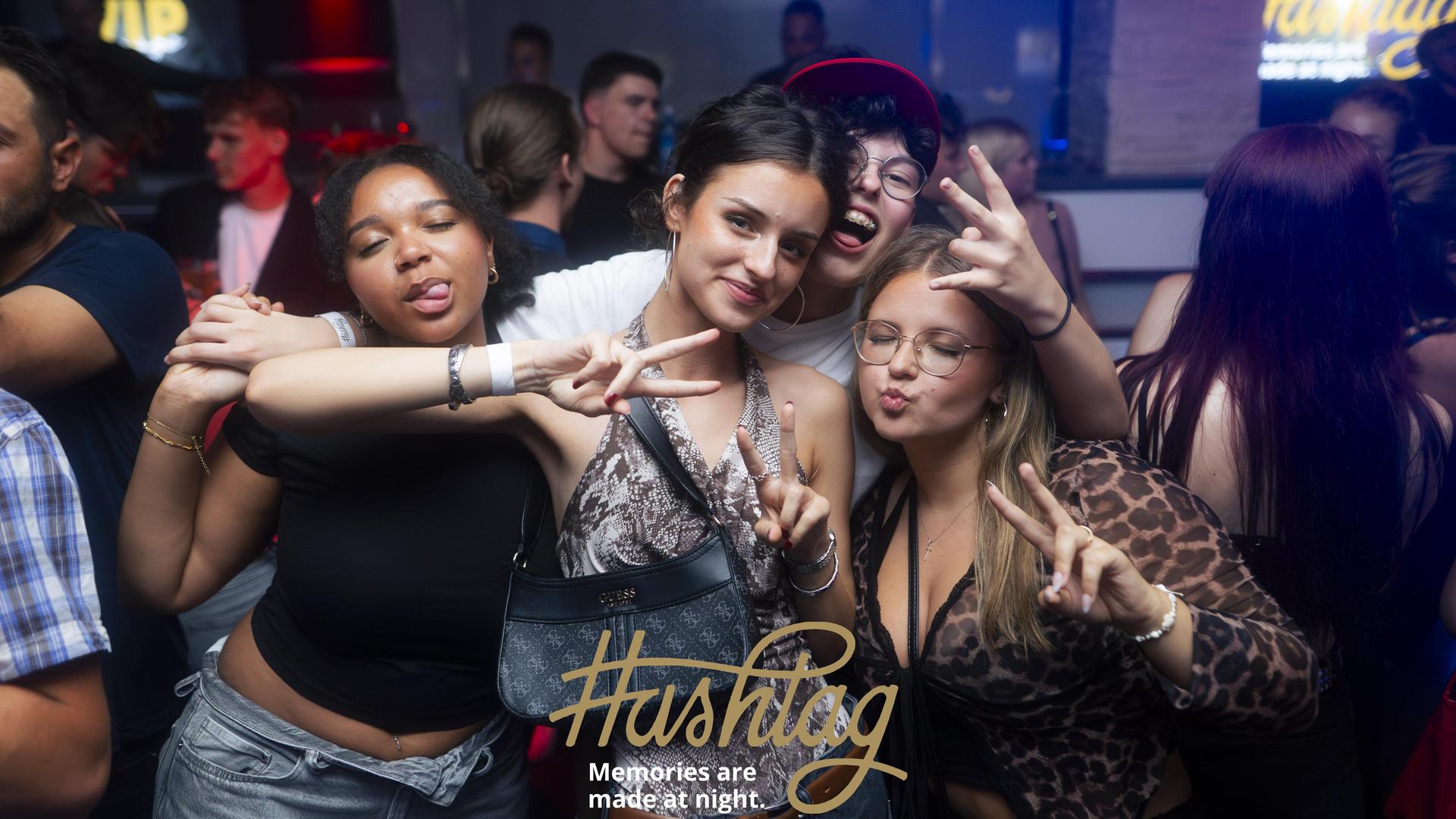 Im Hashtag sorgten am Freitag die Hits der 2000/10er für beste Stimmung. (Bild: Hannes Stock)