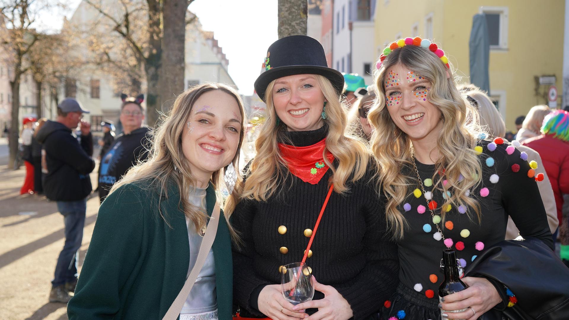 So war der Faschingsdienstag in der Weidener Innenstadt. (Bild: mcl)