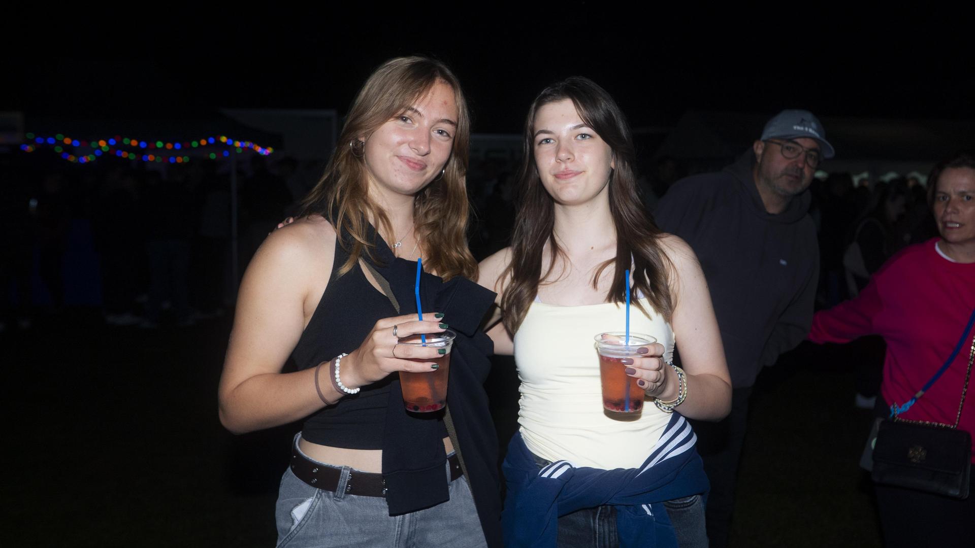 Impressionen von der Beach Party in Schirmitz. (Bild: Hannes Stock)
