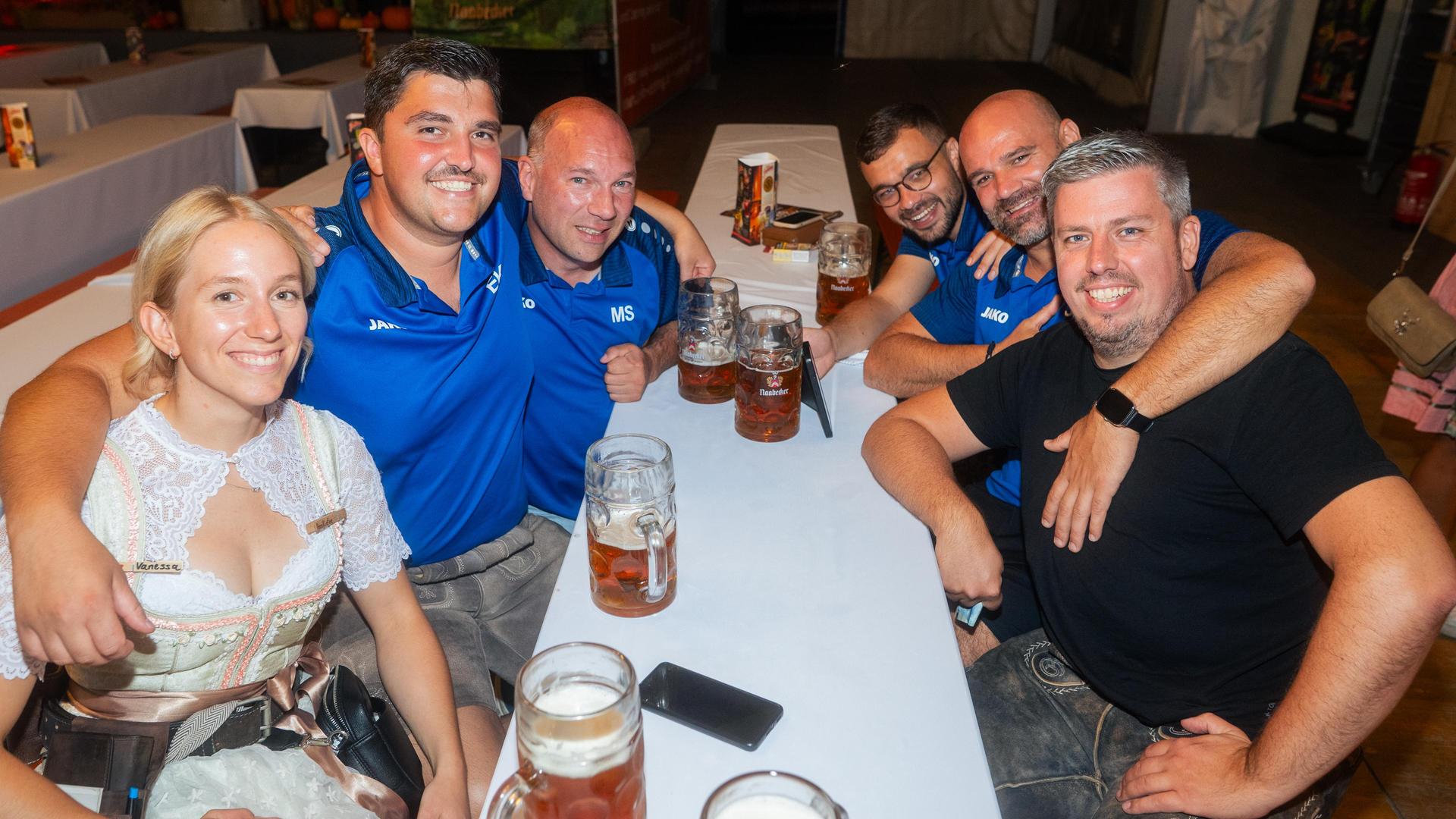 Der Sonntag auf dem Weidener Volksfest.  (Bild: Hanns Stock)