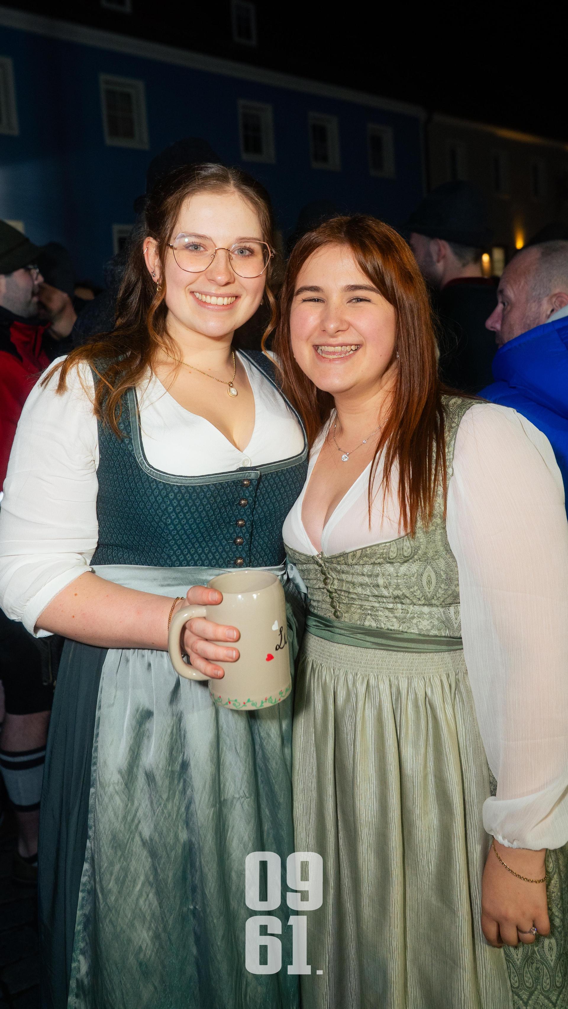 Auch am Sonntag wurde in Luhe gefeiert - die besten Bilder gibt&#39;s hier! (Bild: Hannes Stock)