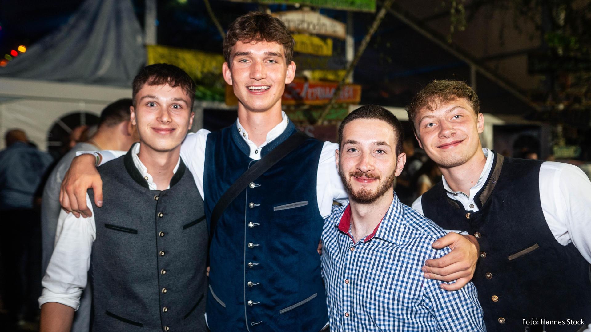 Das war die Flosser Kirwa am Samstag.  (Bild: Hannes Stock )