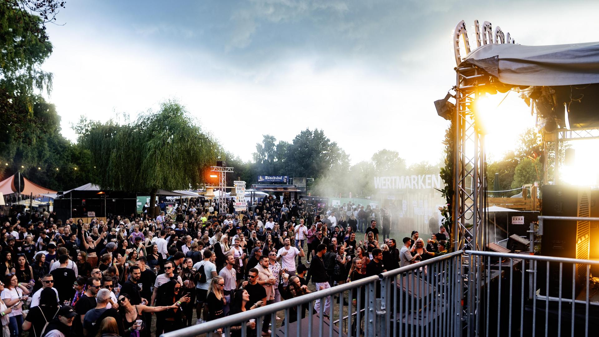 Die Bilder vom Nachmittag auf dem AfterWorld-OpenAir in Immenreuth. (Bild: Hannes Stock)