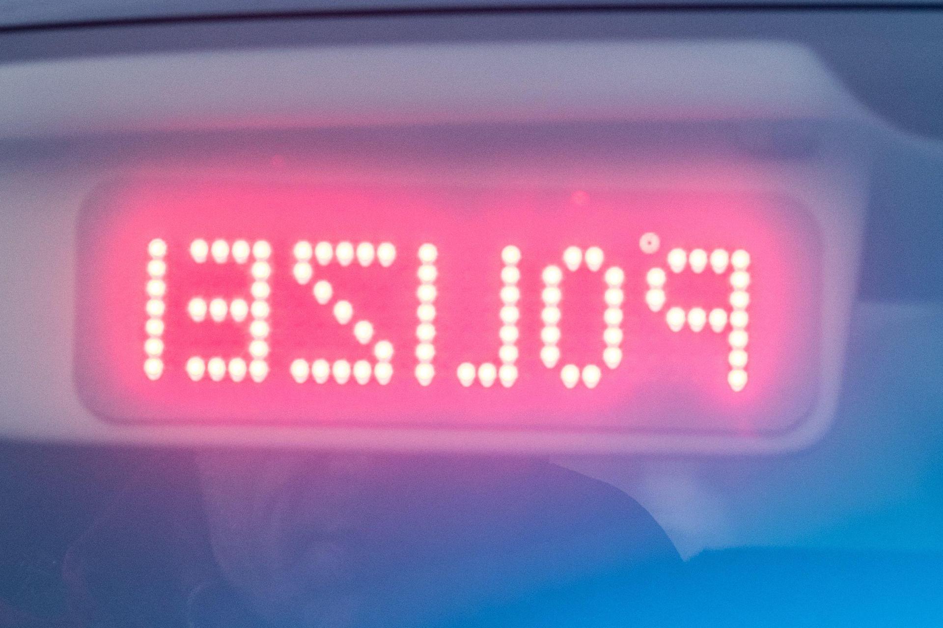 Am Montagmorgen sind auf der A3 mehrere Unfälle passiert.  (Symbolbild: Armin Weigel/dpa)