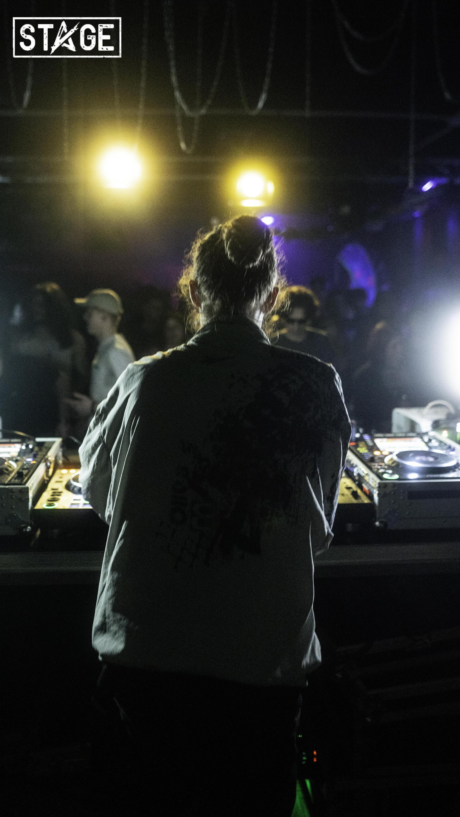 Die Fotos der „Schwitzkasten”-Party im Stage. (Bild: Hannes Stock)