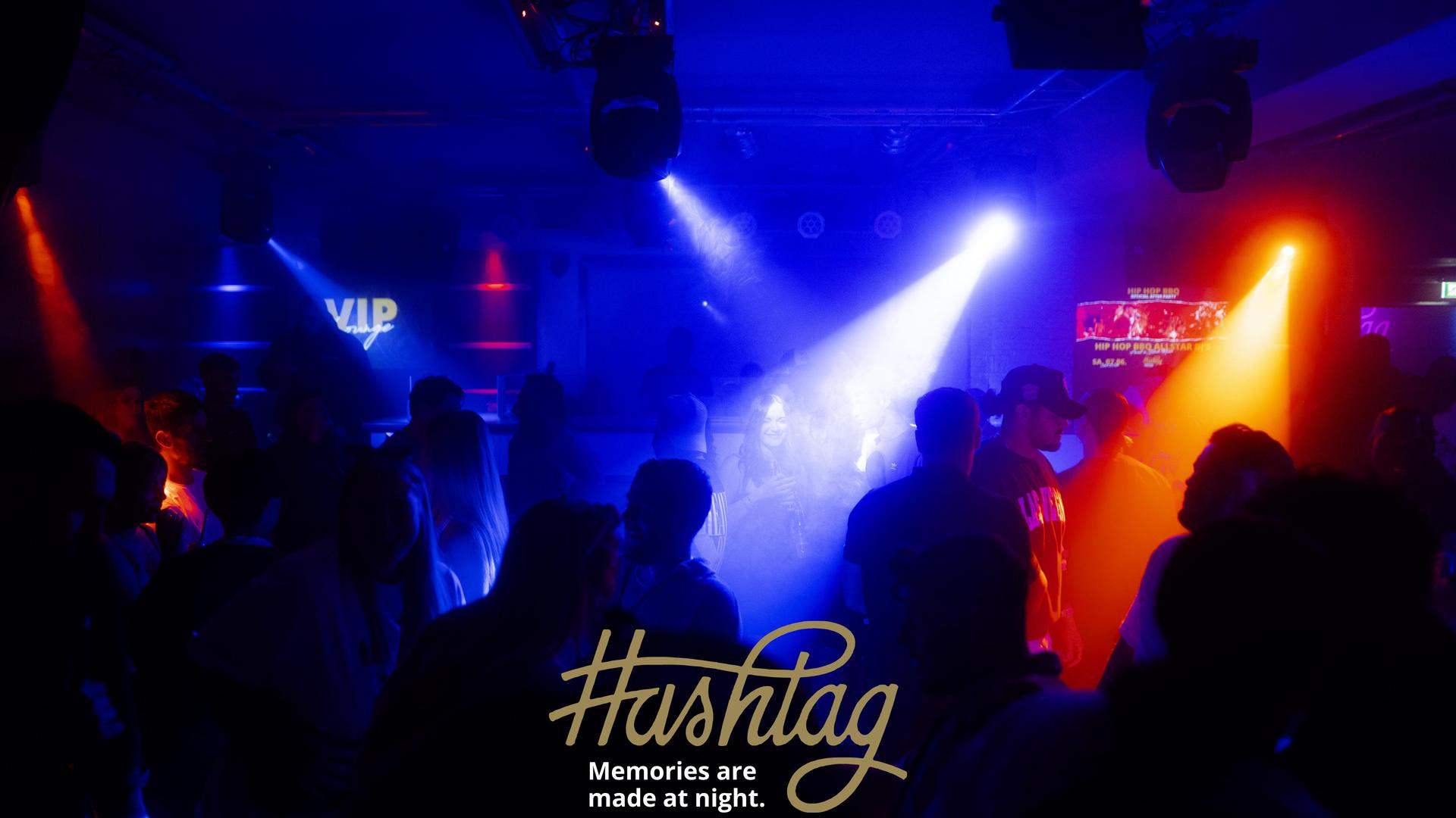 Die „Blackedout”-Party im Hashtag. (Bild: Hannes Stock)