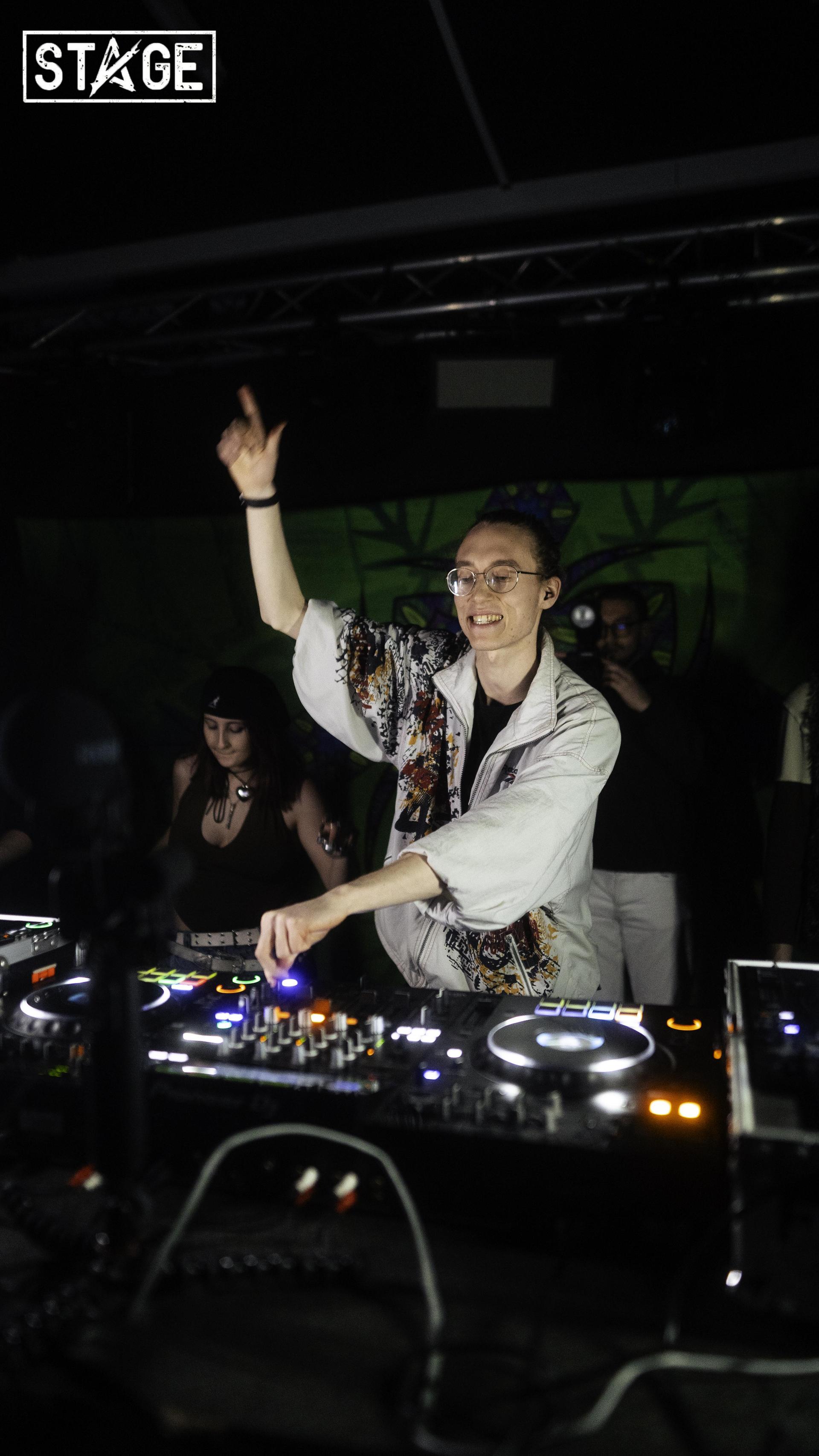 Die Fotos der „Schwitzkasten”-Party im Stage. (Bild: Hannes Stock)