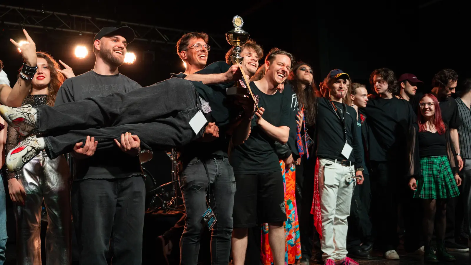 Die Myspace-Deathcore-Band „Mouth Full of Glass” holt sich den ersten Platz bei „Weiden tobt”. (Bild: Marina Gube)