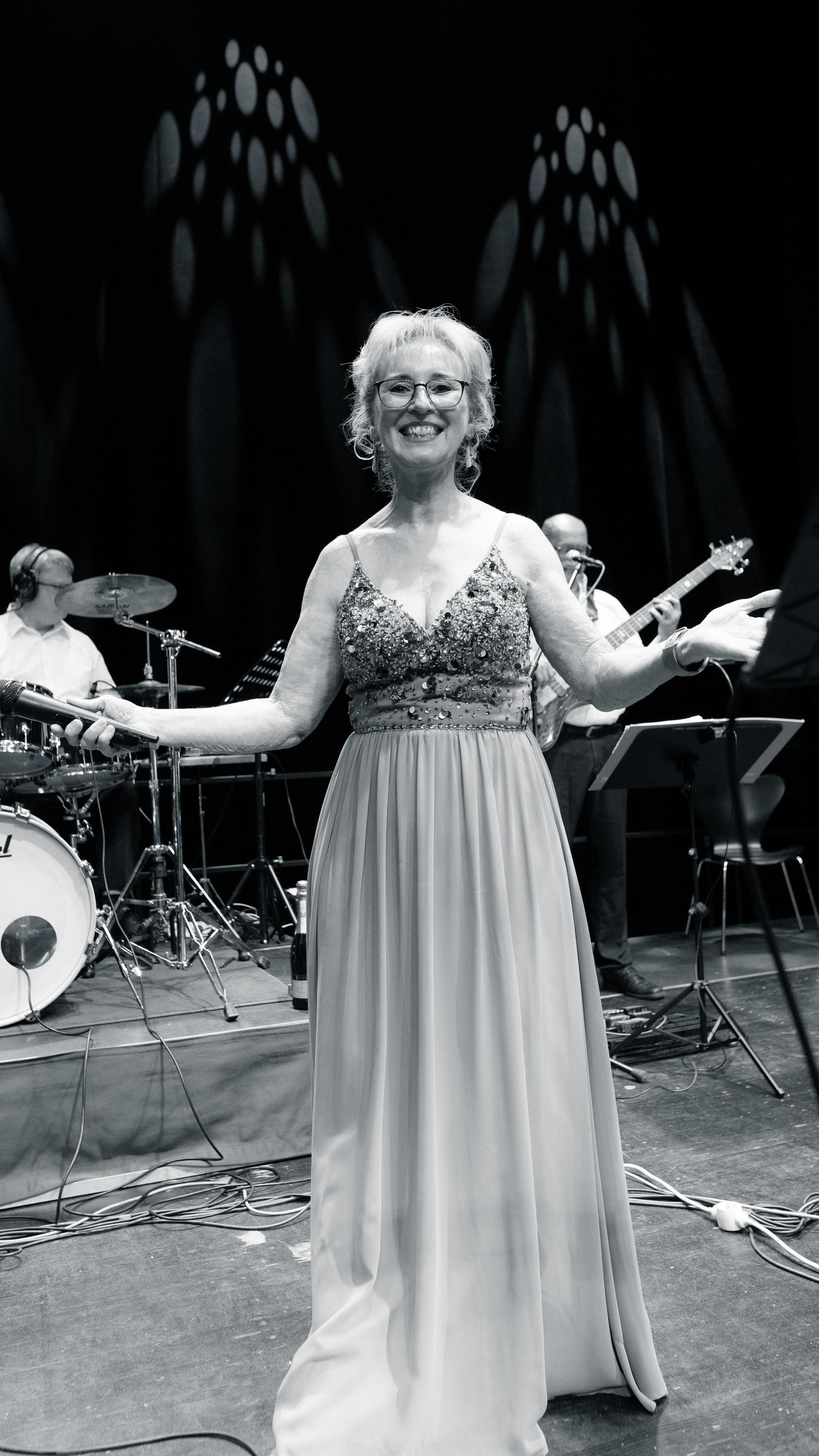 Abschlussball der Weidener Gymnnasien in der Max-Reger-Halle 2025 (Bild: Hannes Stock)